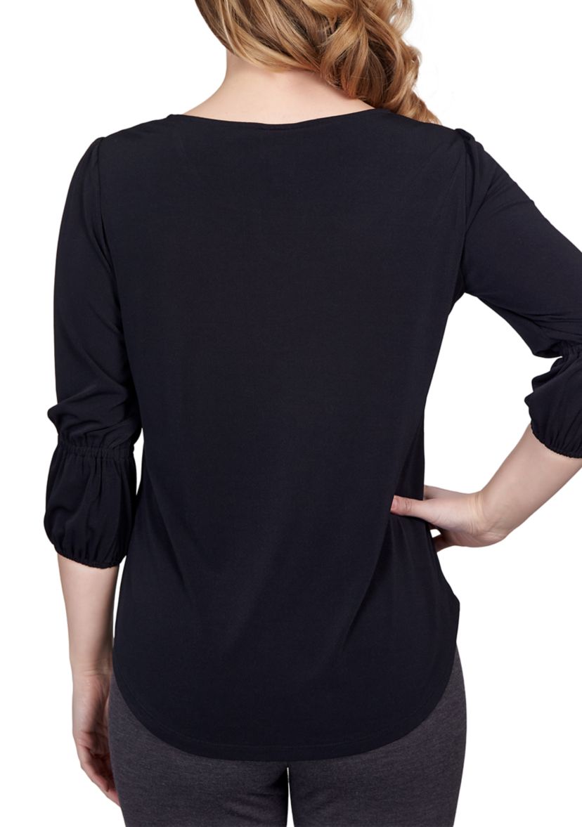 Petite Solid Notch Neck Puff Sleeve Top