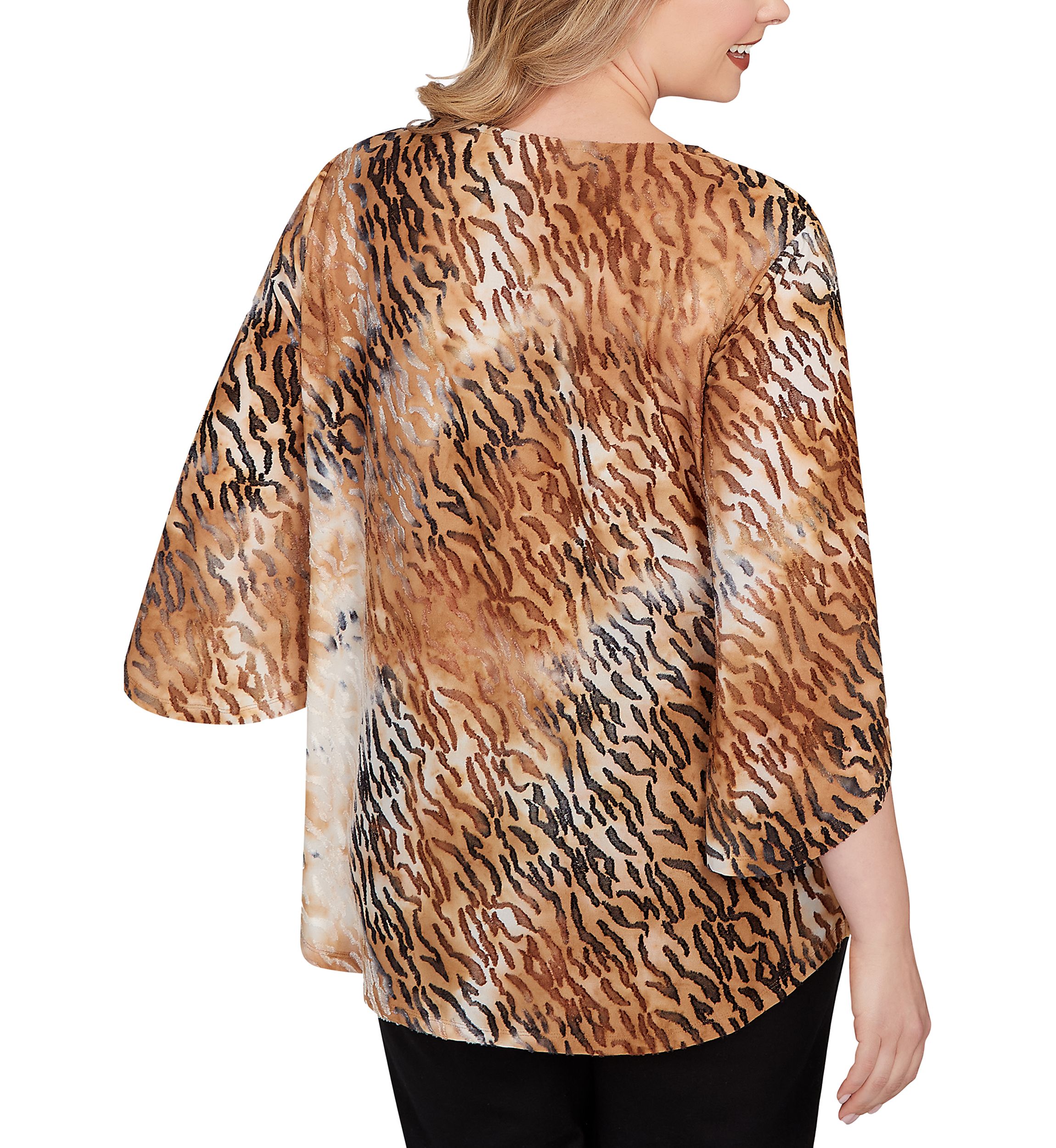 Plus Size Tie Dye Zebra Jacquard Textured Top