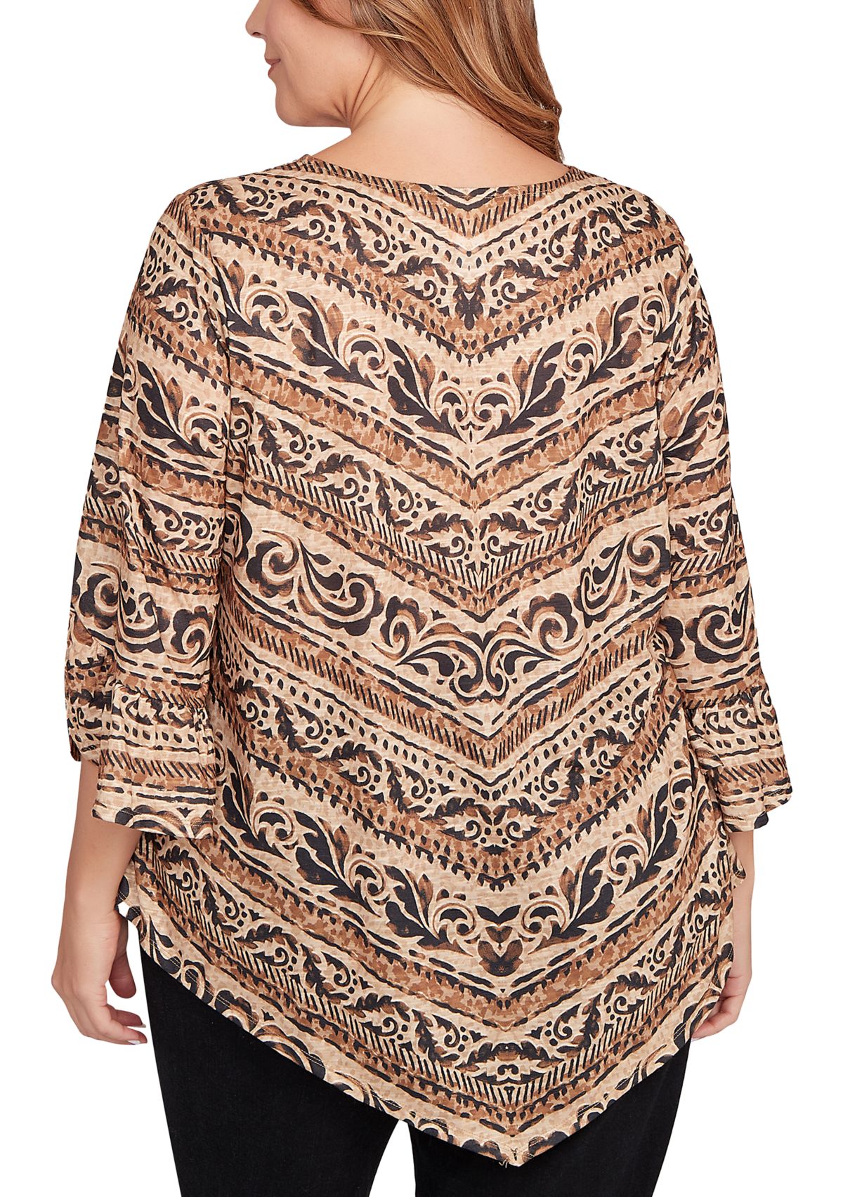 Plus Size Chevron Scroll Embellished Top