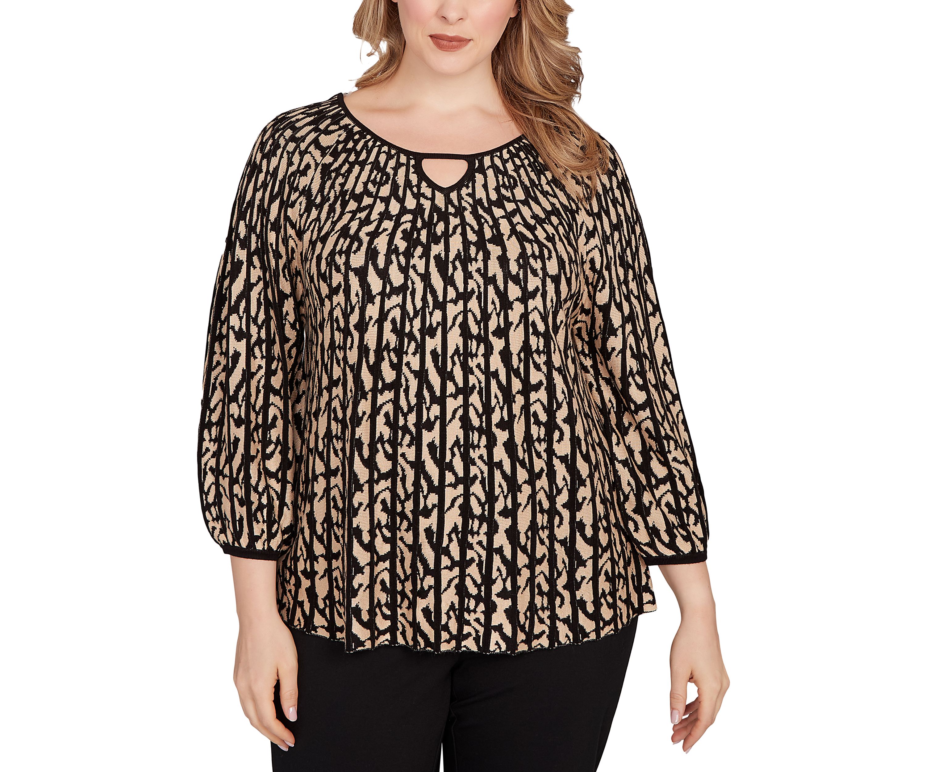 Plus Size Gored Texture Animal Print Sweater