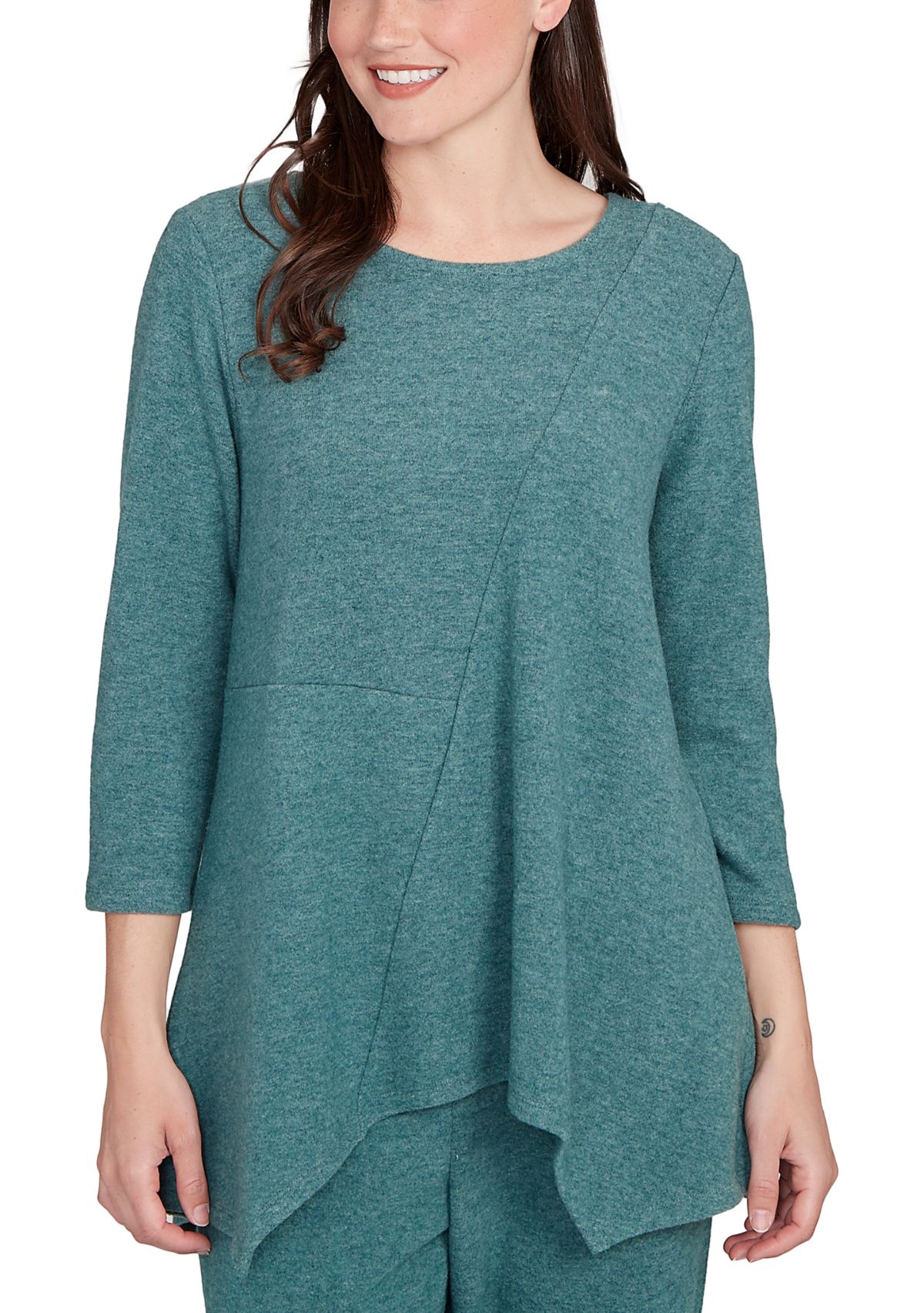 Womens Solid Spliced Cozy Knit Top