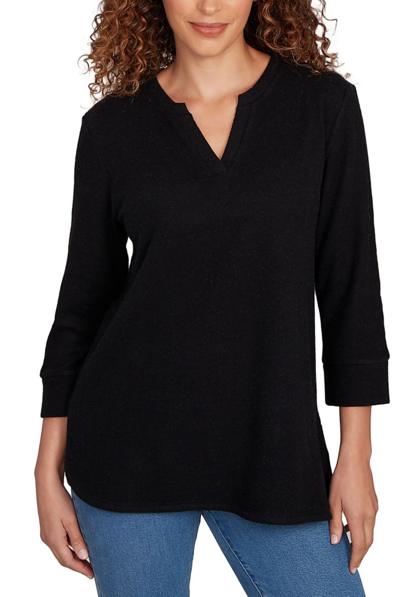 Womens Split Neck Cozy Hatchi Knit Top