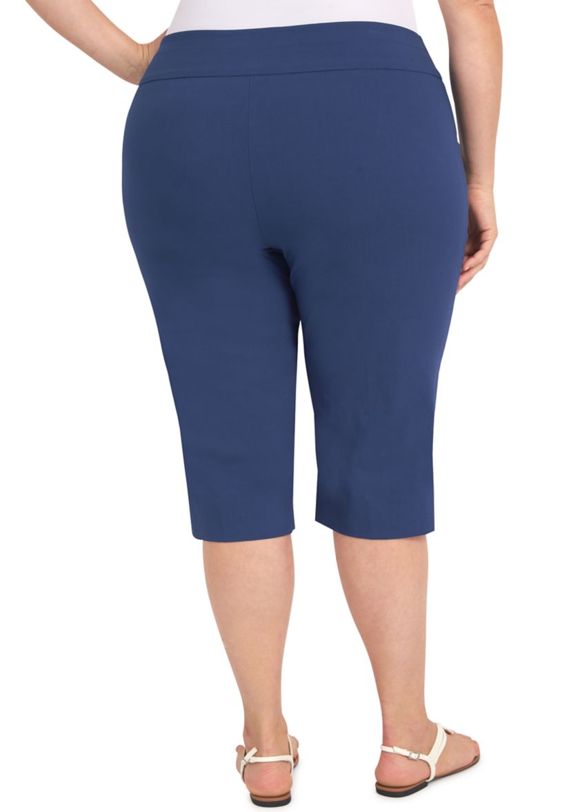 Plus Size Tech Clamdigger Pants