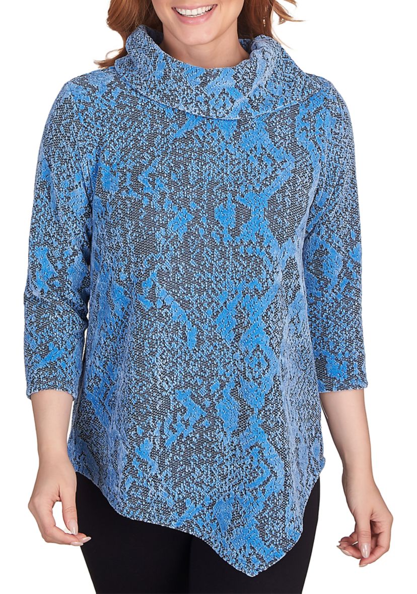 Womens Chenille Snakeskin Jacquard Top