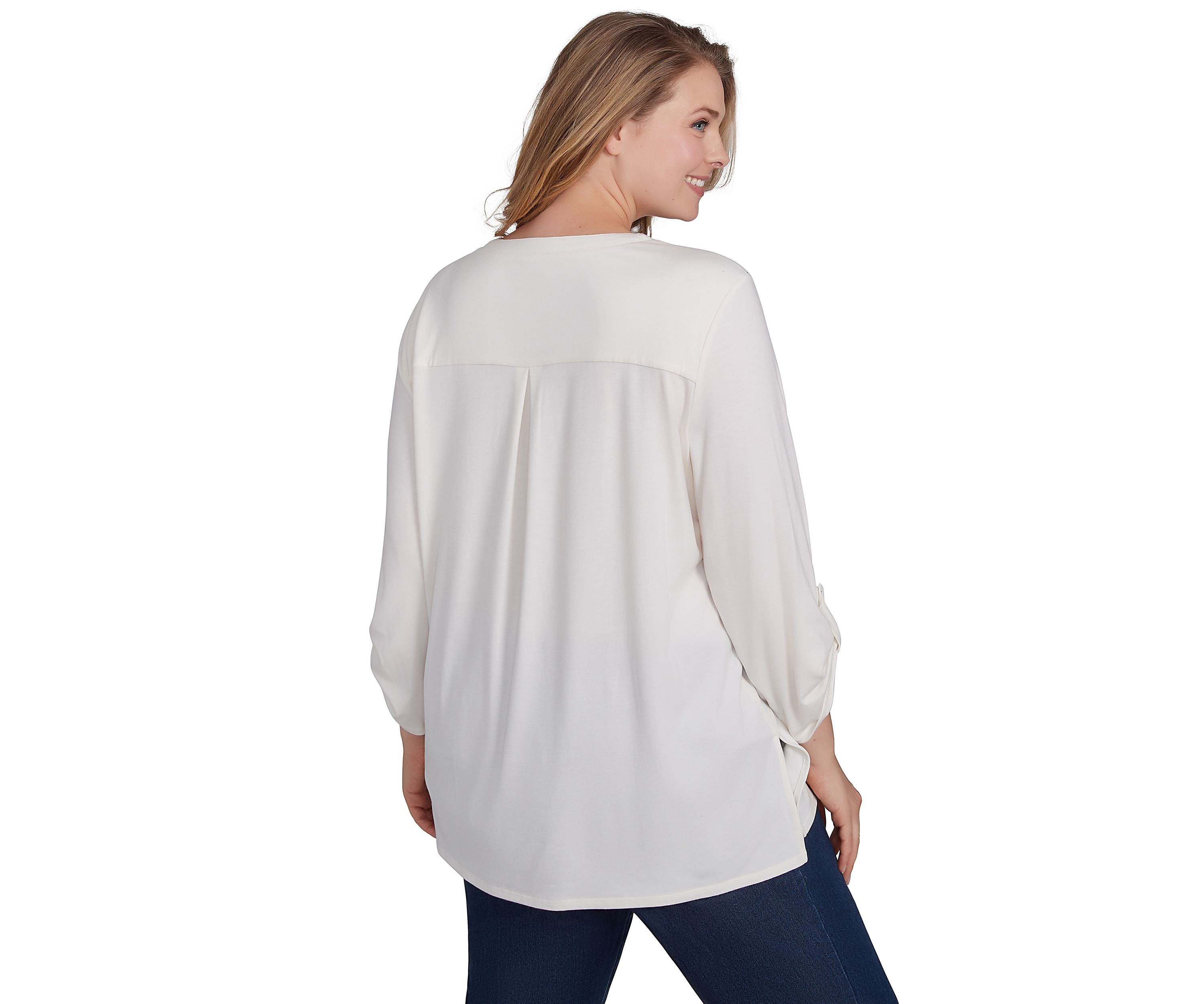 Plus Size V-Neck Floral Placement Embroidered Knit Top
