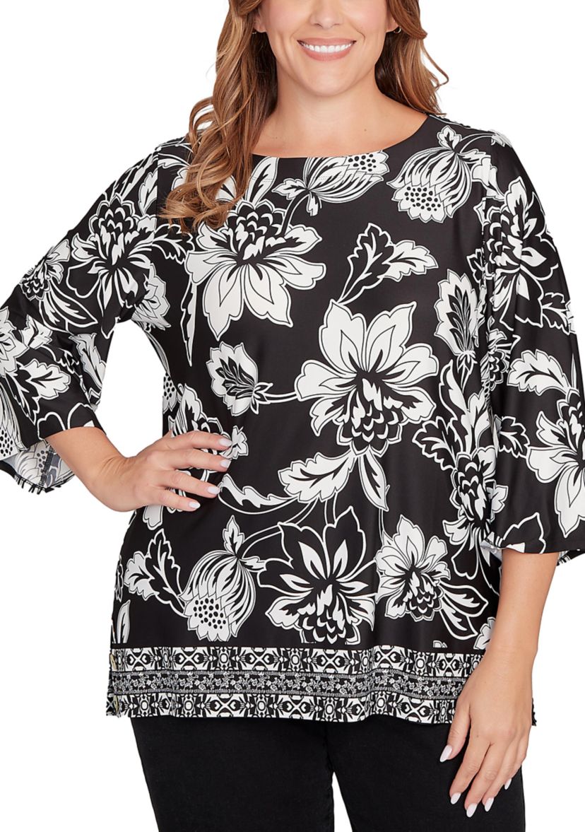 Plus Size Floral Geo Border Knit Top