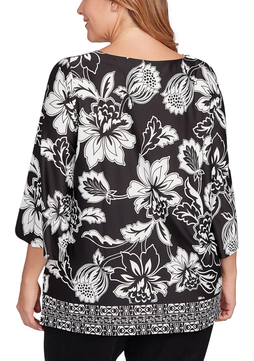Plus Size Floral Geo Border Knit Top