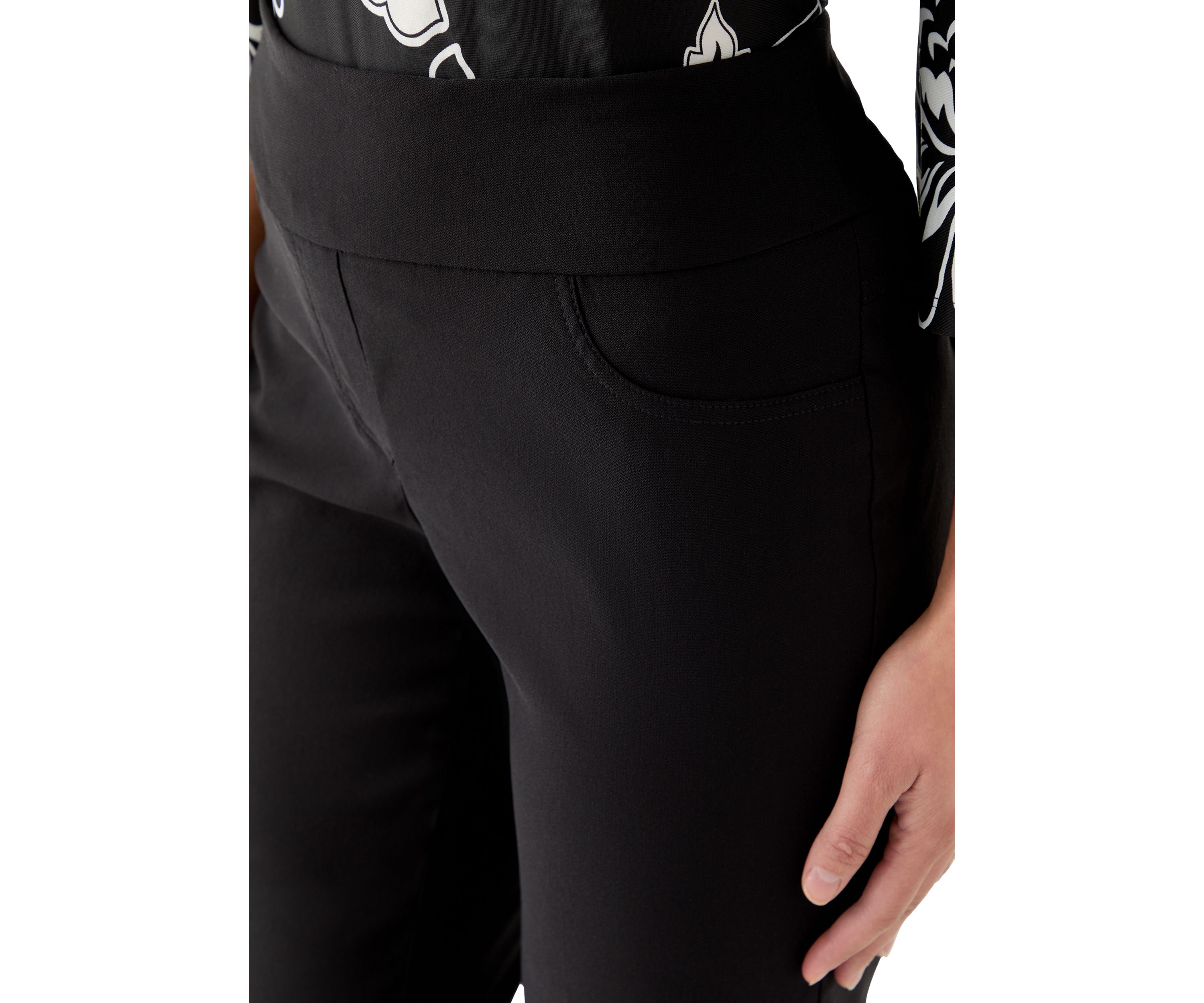 Petite Smooth Silky Tech Knit Ankle Pants