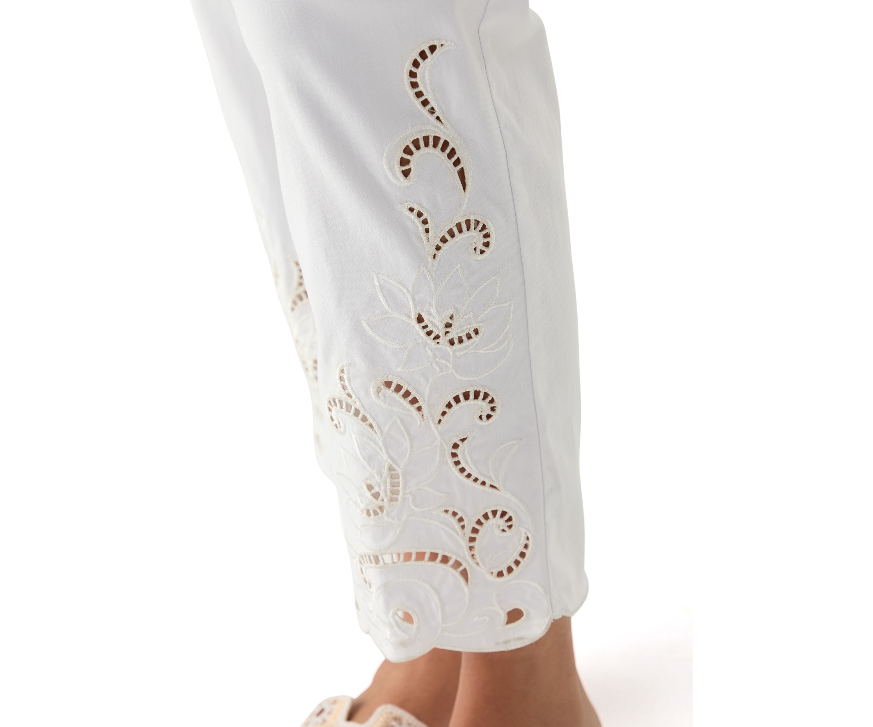 Womens Pull-On Silky Embroidered Ankle Pants