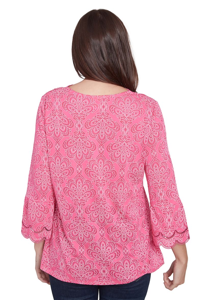 Womens  Scalloped Puff Print Solid Burnout Top