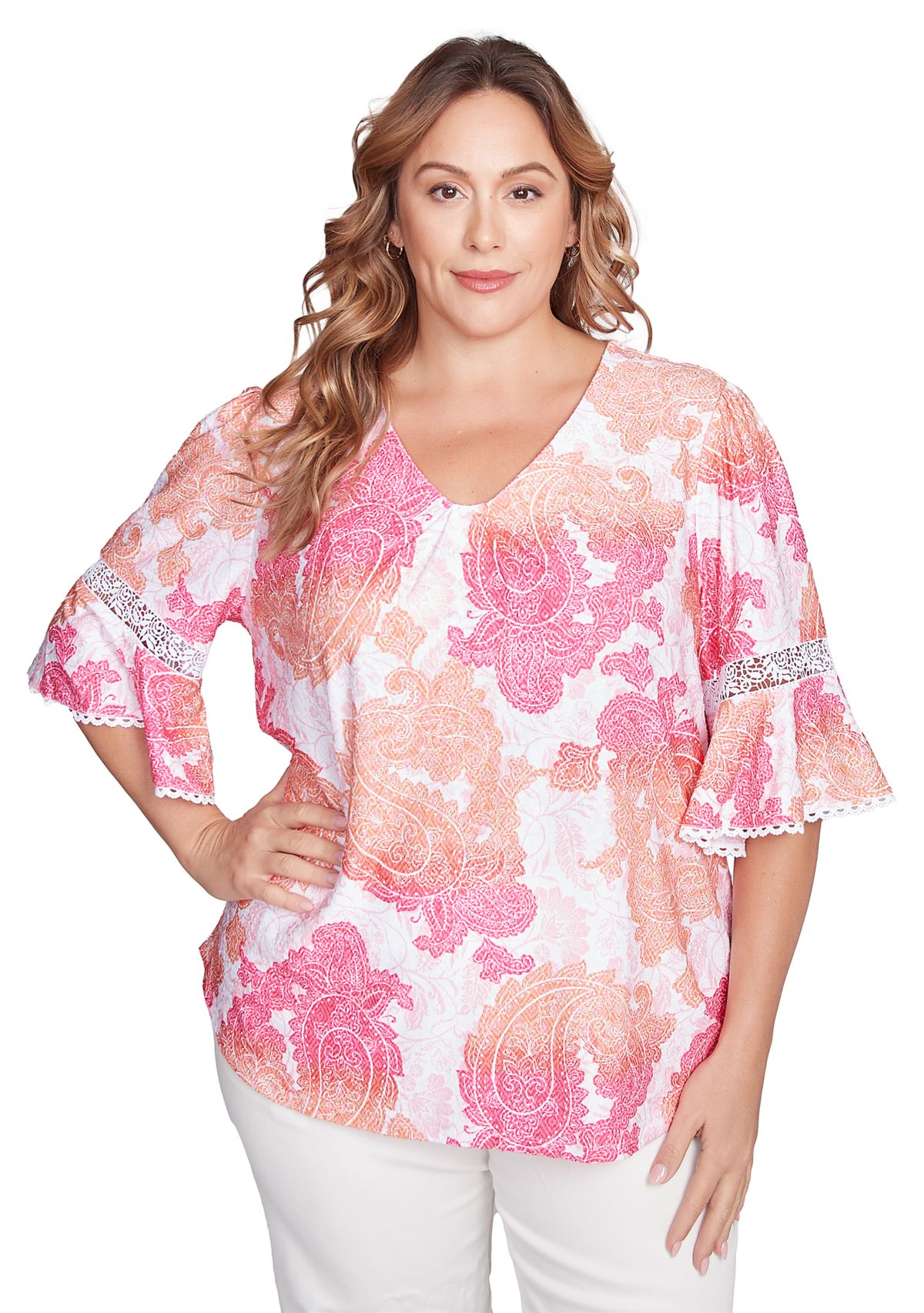 Plus Size Paisley Textured V-Neck T-Shirt