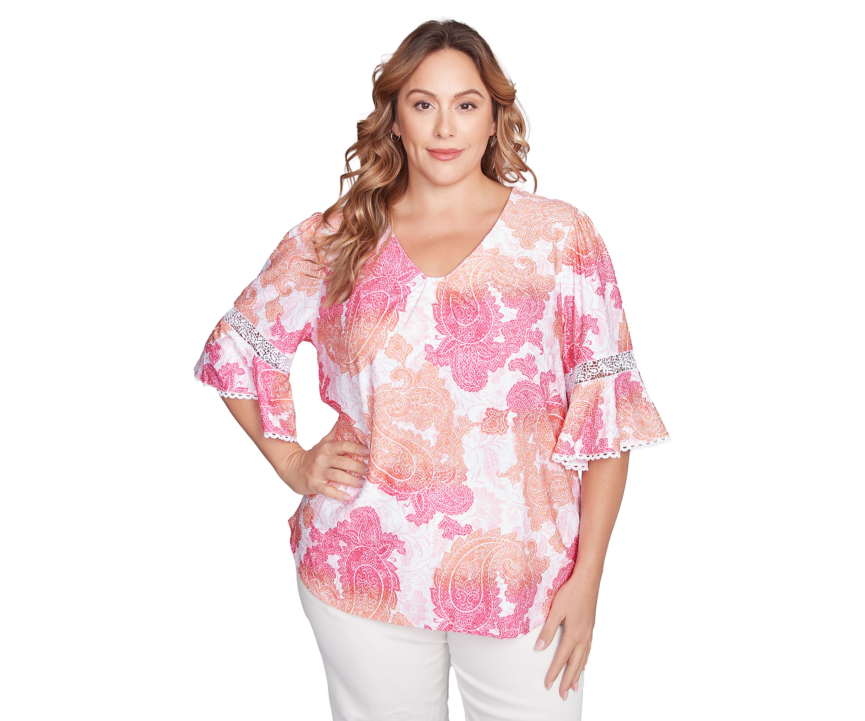 Plus Size Paisley Textured V-Neck T-Shirt