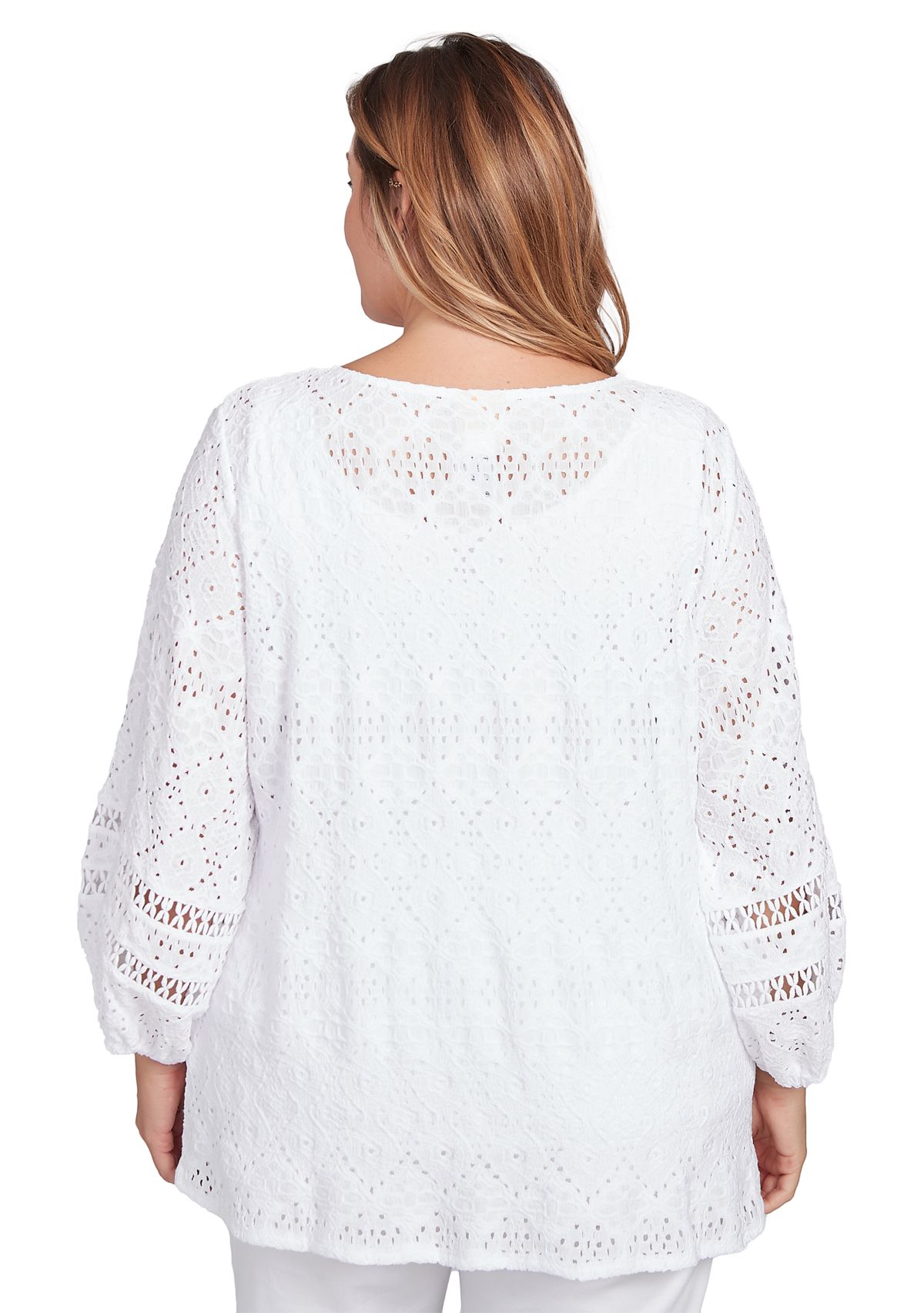 Plus Size Diamond Eyelet Solid Lined Crinkle Knit Top