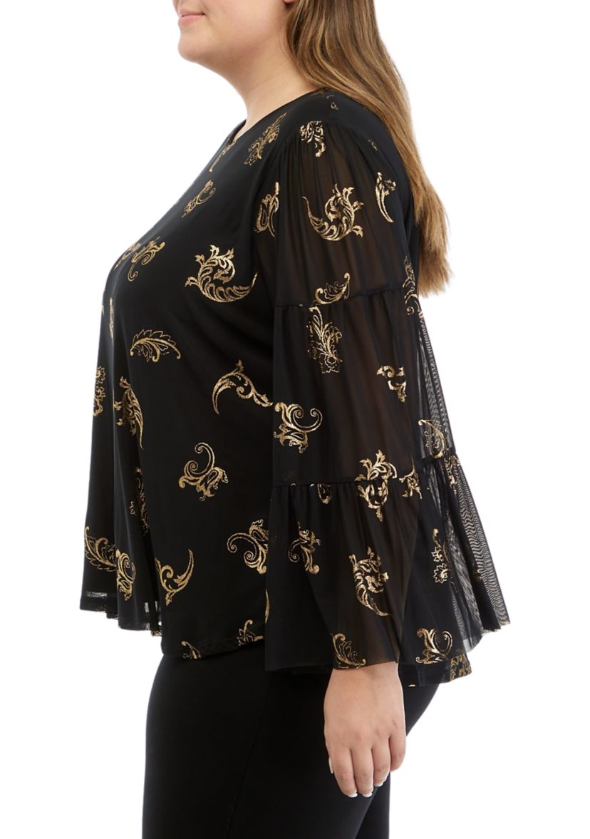 Plus Size Scoop Neck Scroll Foil Print Mesh Top