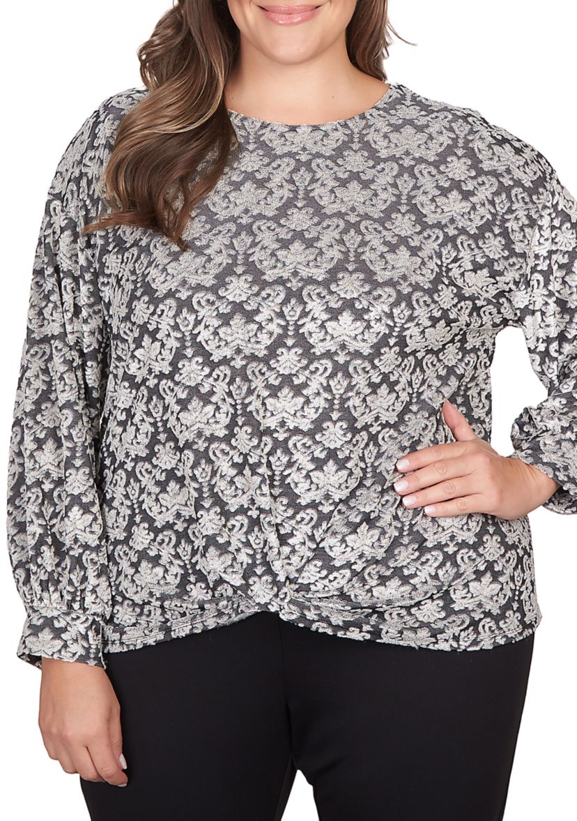 Plus Size Tapestry Print Textured Velour Top