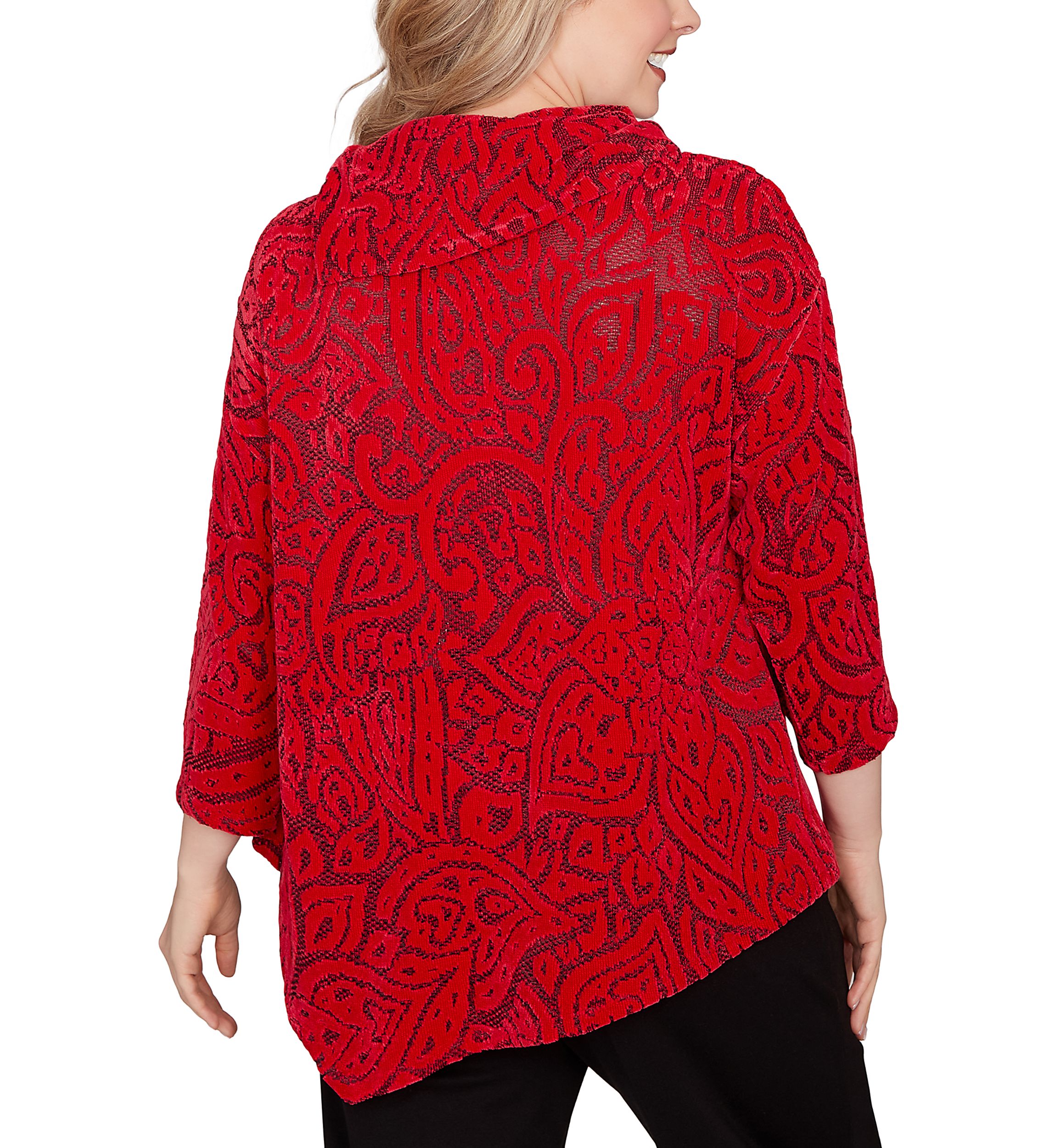 Plus Size Paisley Jacquard Asymmetric Hem Knit Top