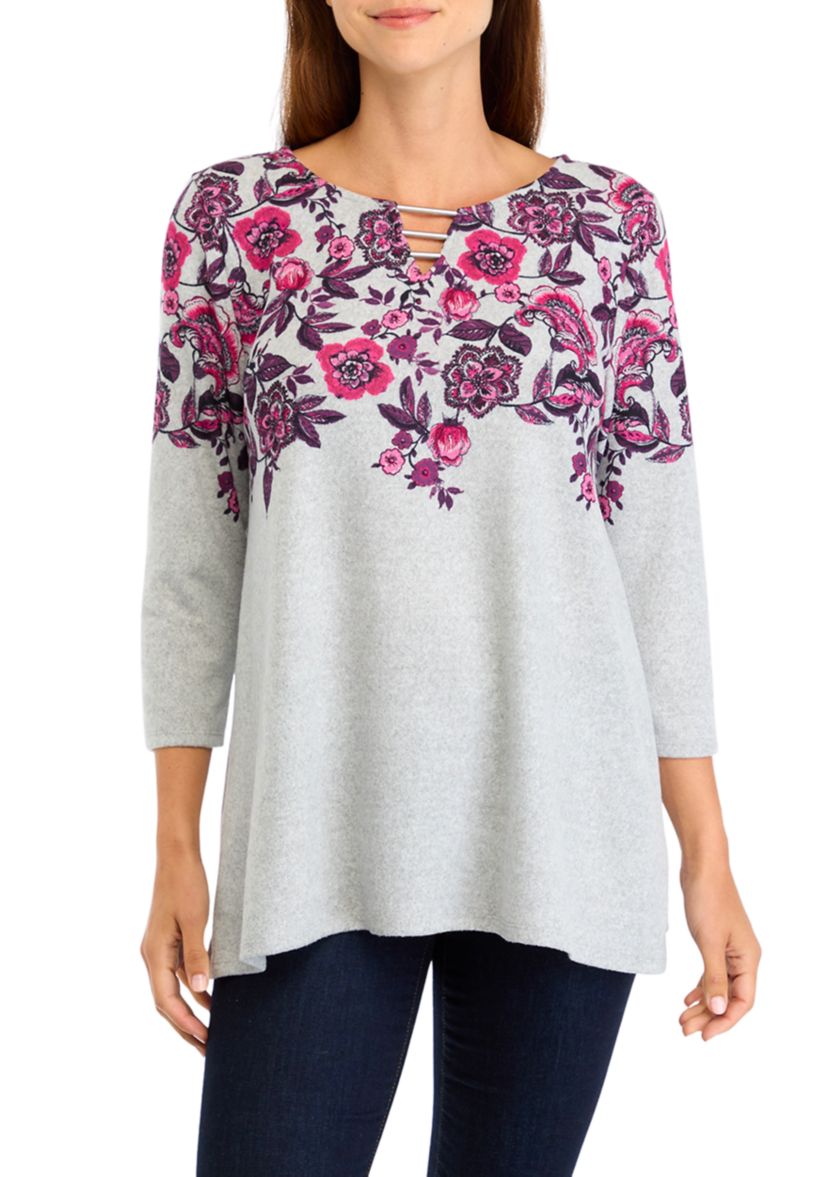 Womens Keyhole Neck Floral Vine Placement Print Hacci Knit Shark Bite Top