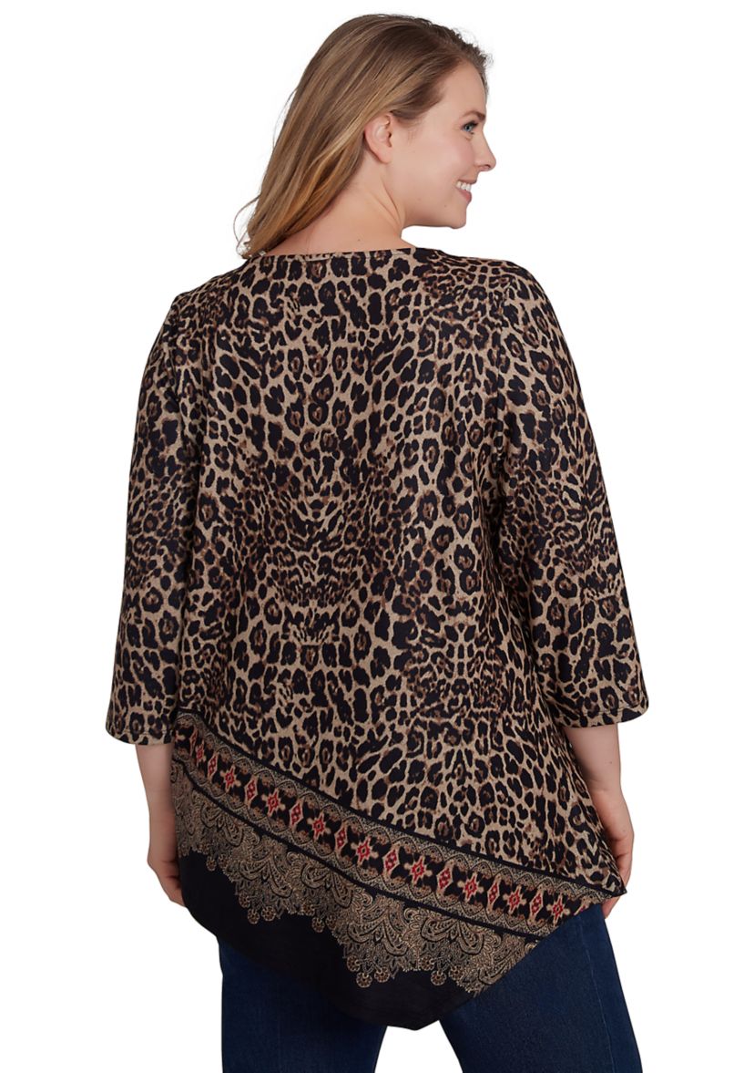 Plus Size Boat Neck Animal Printed Hacci Knit Top with Asymmetric Paisley Border Print Hem