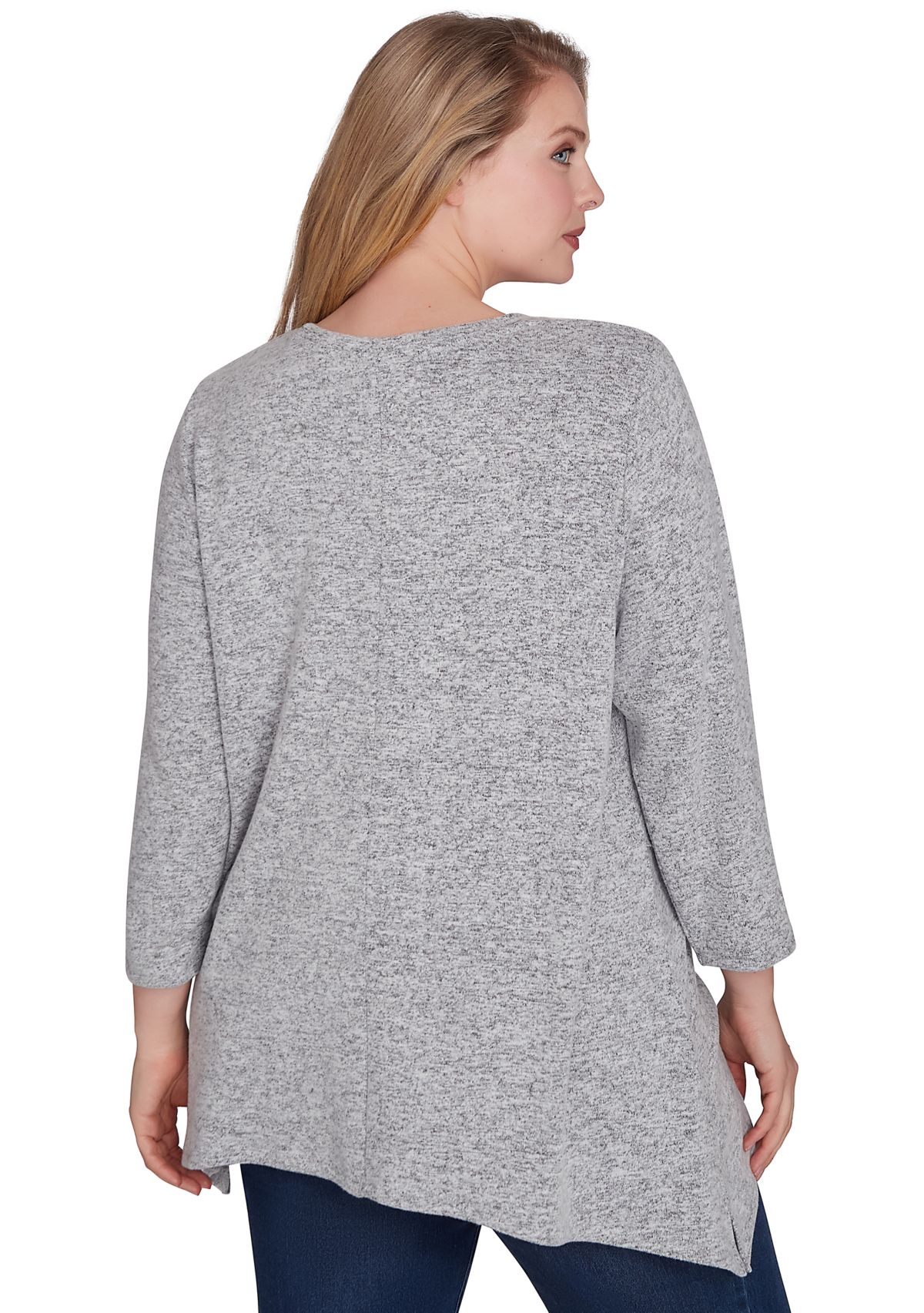 Plus Size Scoop Neck Solid Hacci Knit Shark Bite Top with Fabric Splicing Detail