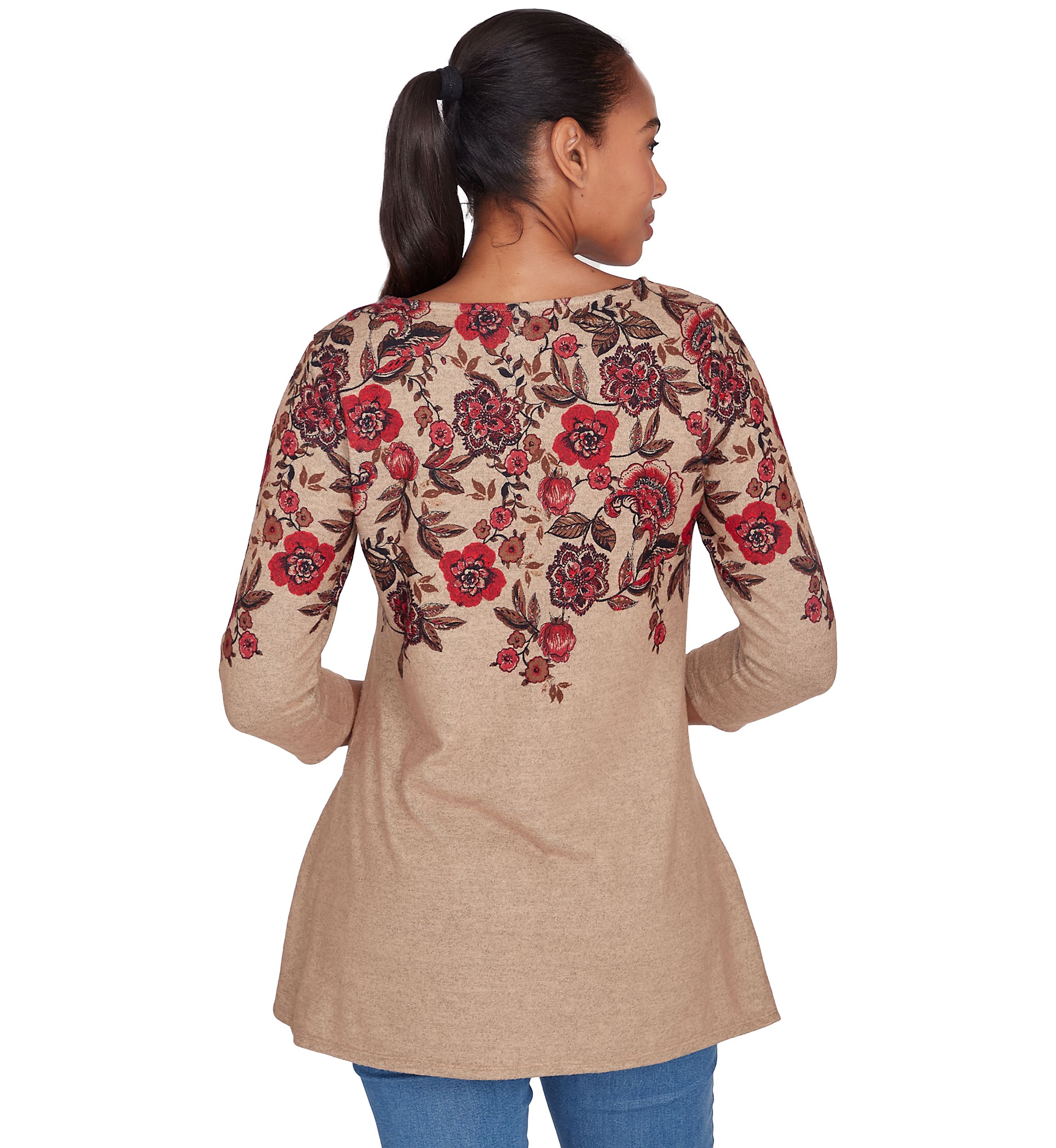 Petite Keyhole Neck Floral Vine Placement Print Hacci Knit Shark Bite Top