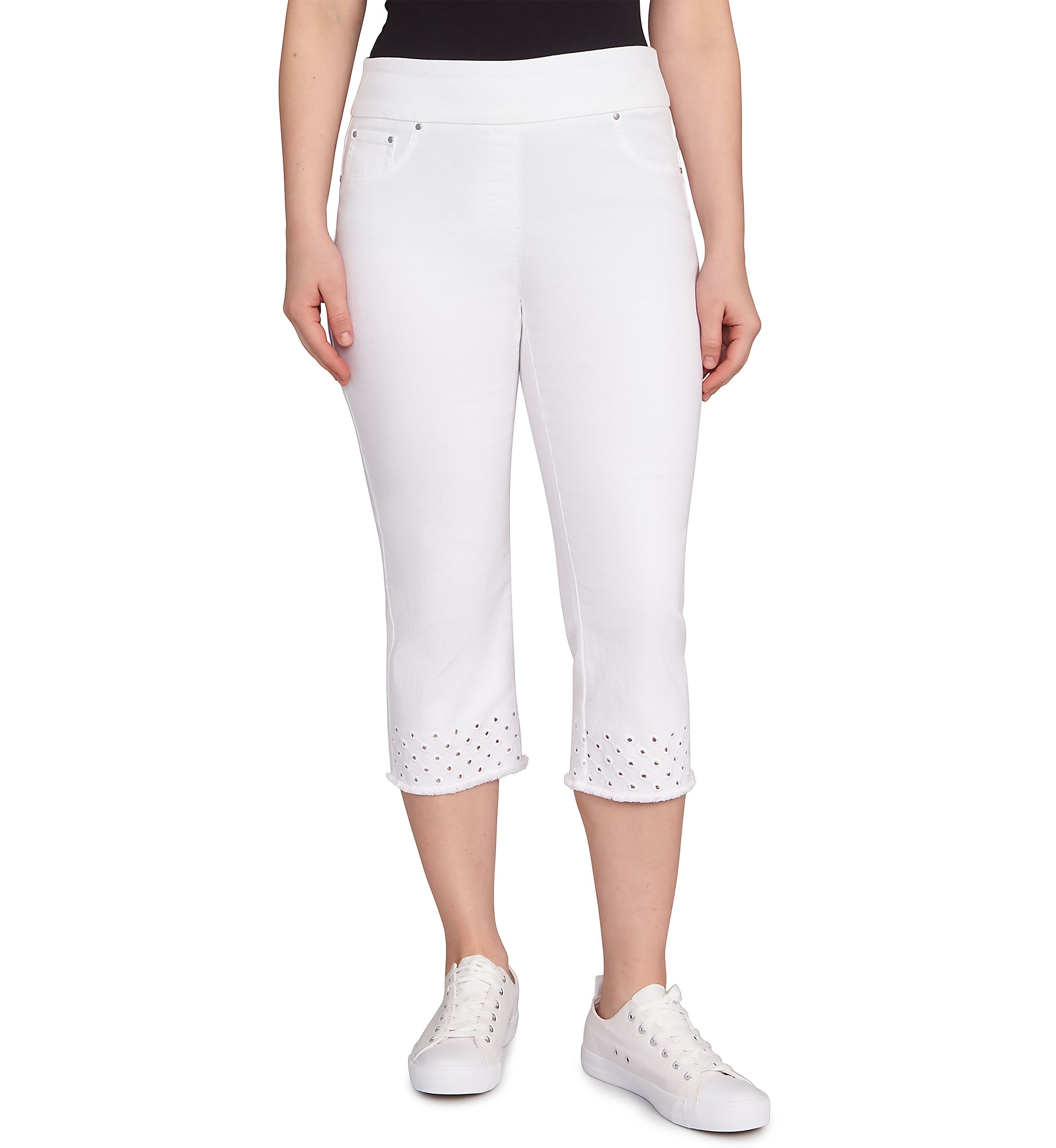 Petite Pull On Embroidered Hem Soft Stretch Denim Capri Pants