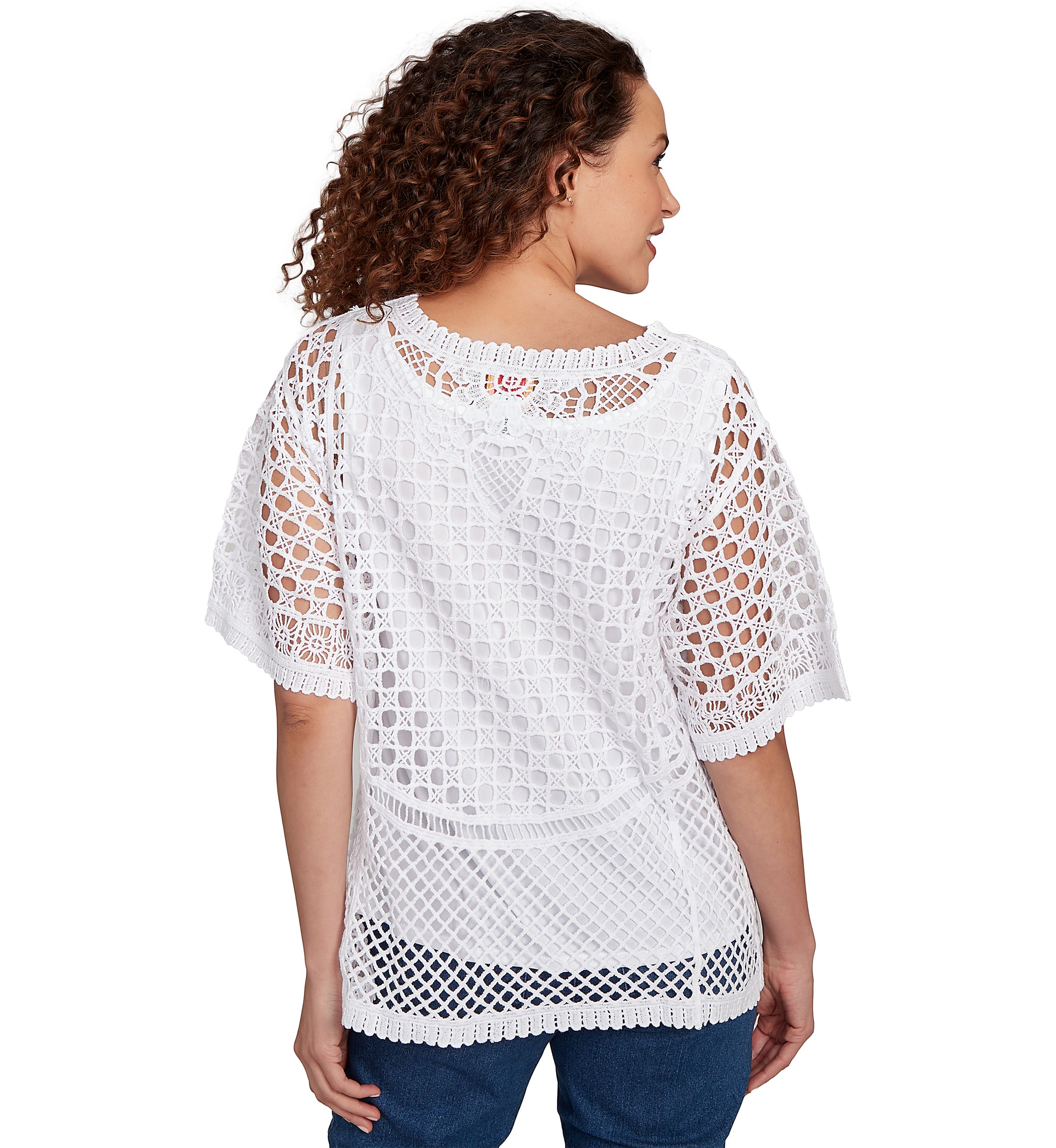 Petite Scoop Neck Floral Blocked Faux Crochet Lined Top