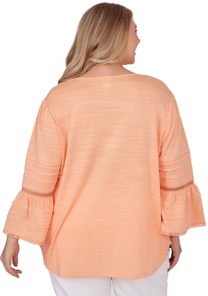 Plus Size Slub Lace Knit Top