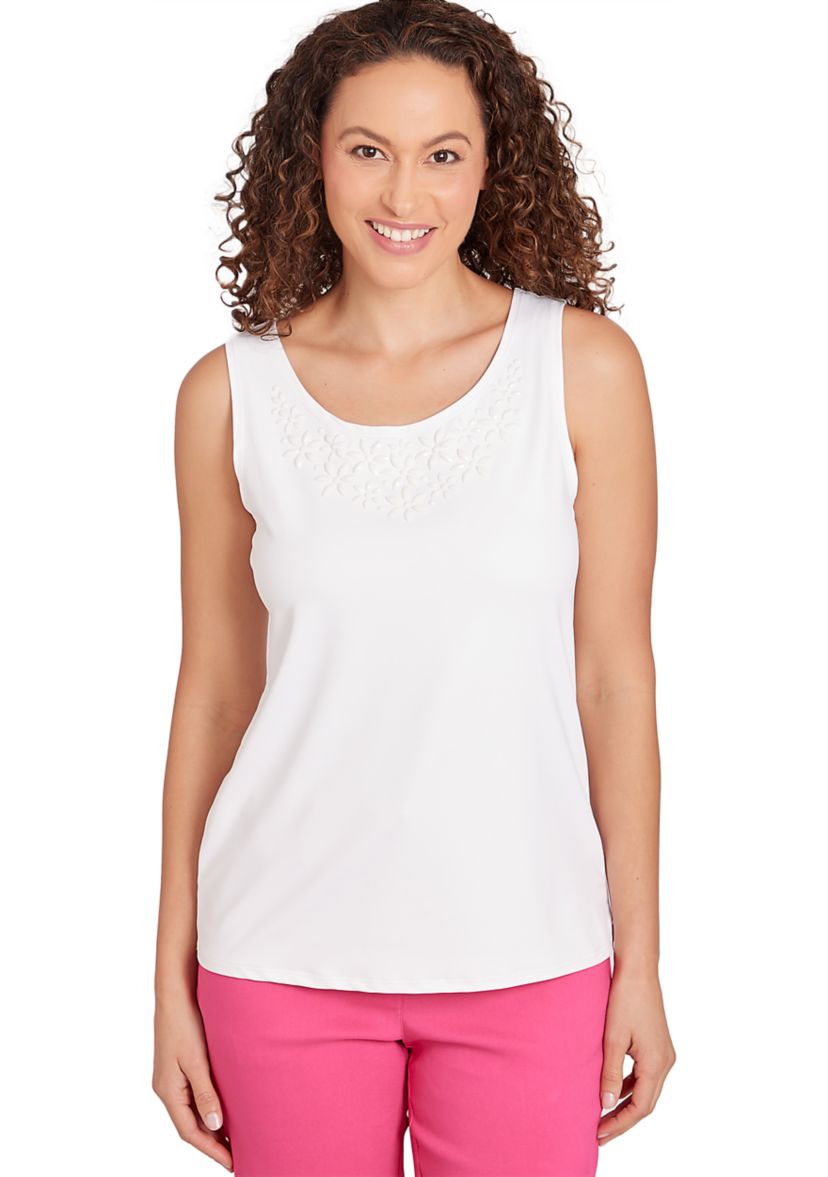 Womens Scoop Neck Sleeveless Top