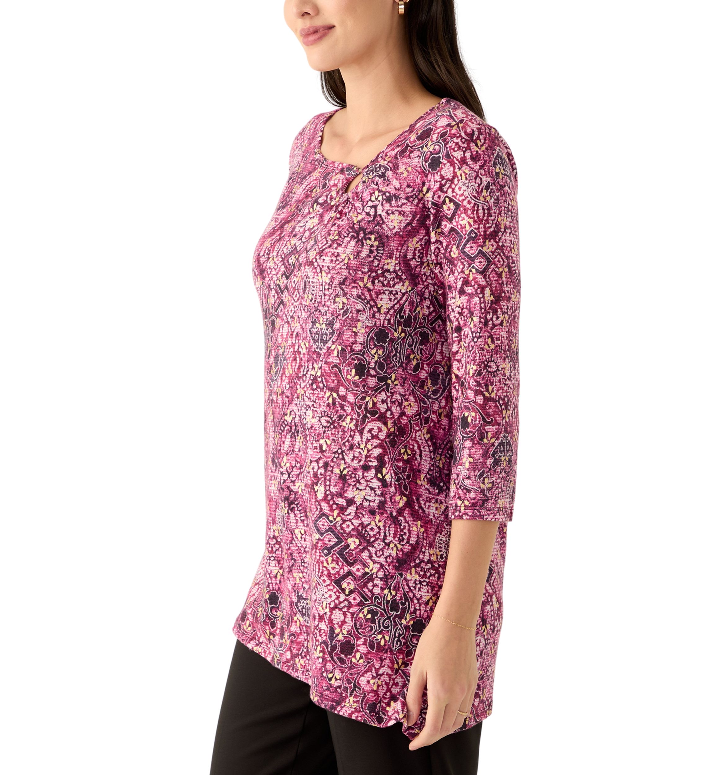 Womens Ring Neck Medallion Print Hatchi Knit Top With Asymmetric Hem