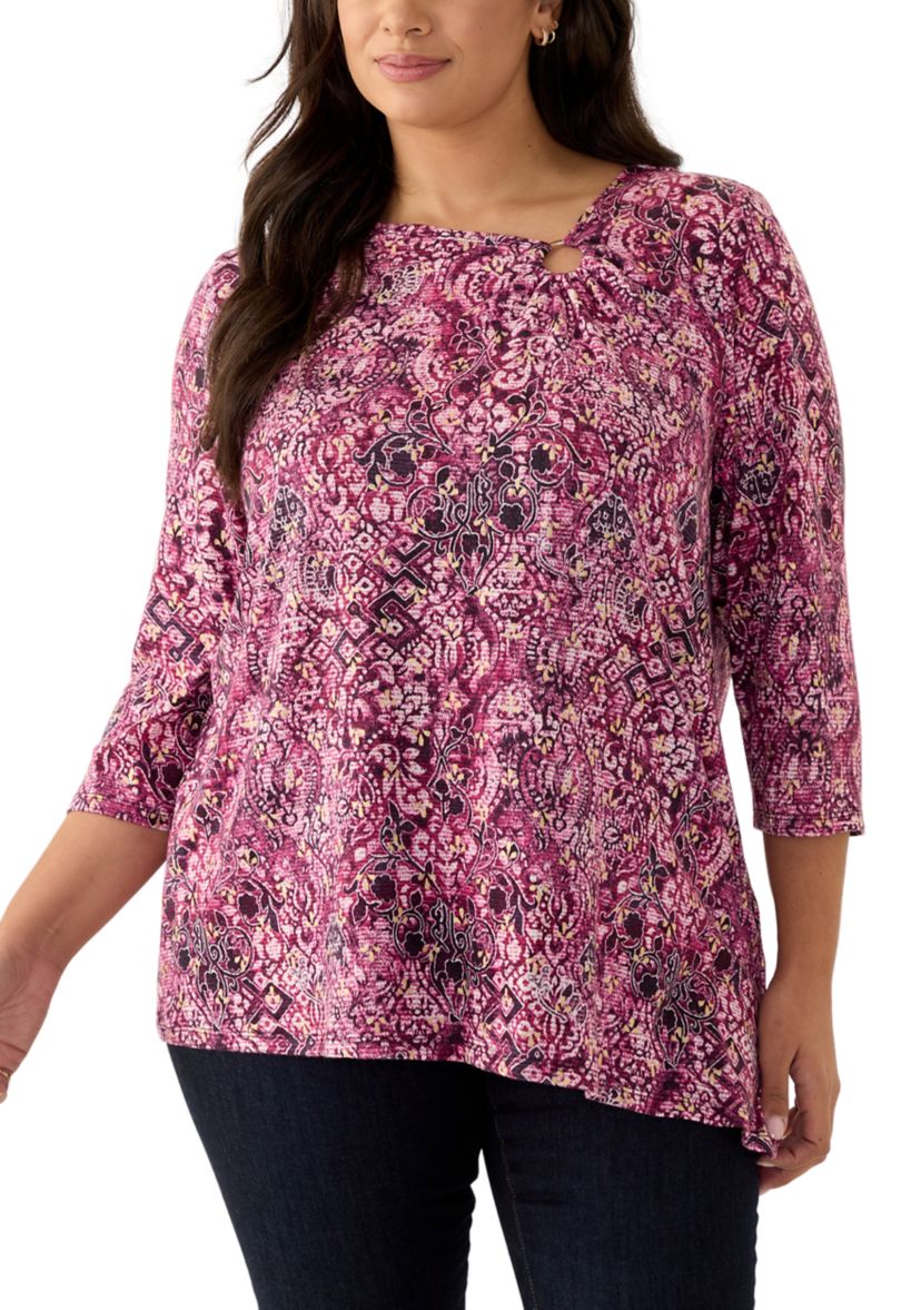 Plus Size Ring Neck Medallion Print Hatchi Knit Top with Asymmetric Hem
