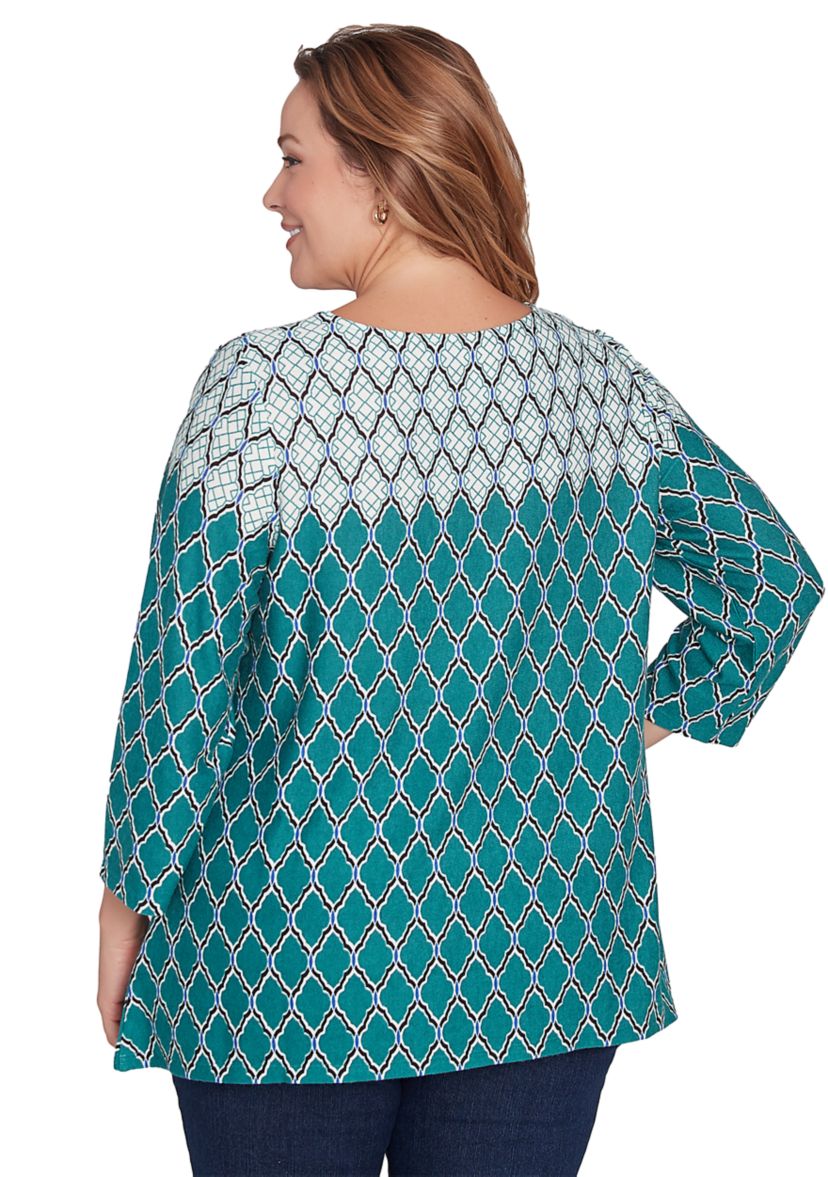 Plus Size Ballet Neck Scalloped Medallion Border Print Hatchi Sharkbite Top
