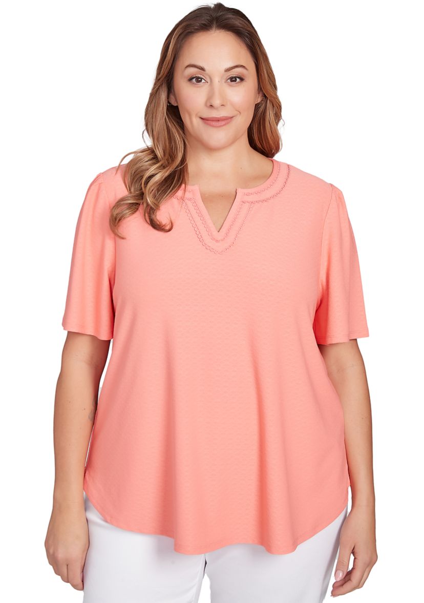 Plus Size Scoop Neck Texture Solid Knit Top With Short Ruffle Sleeves
