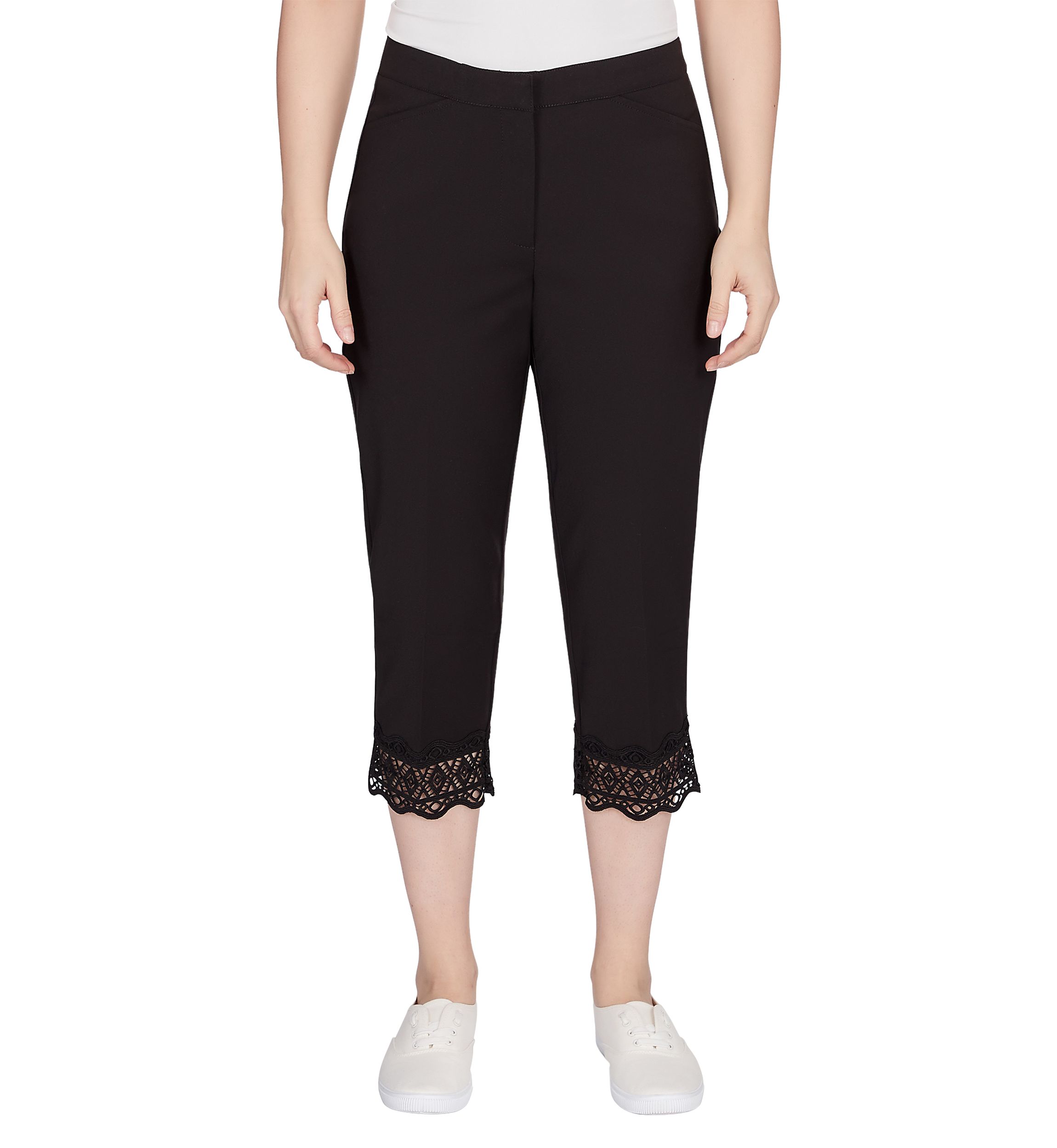 Stretch Lace Hem Capri Pants