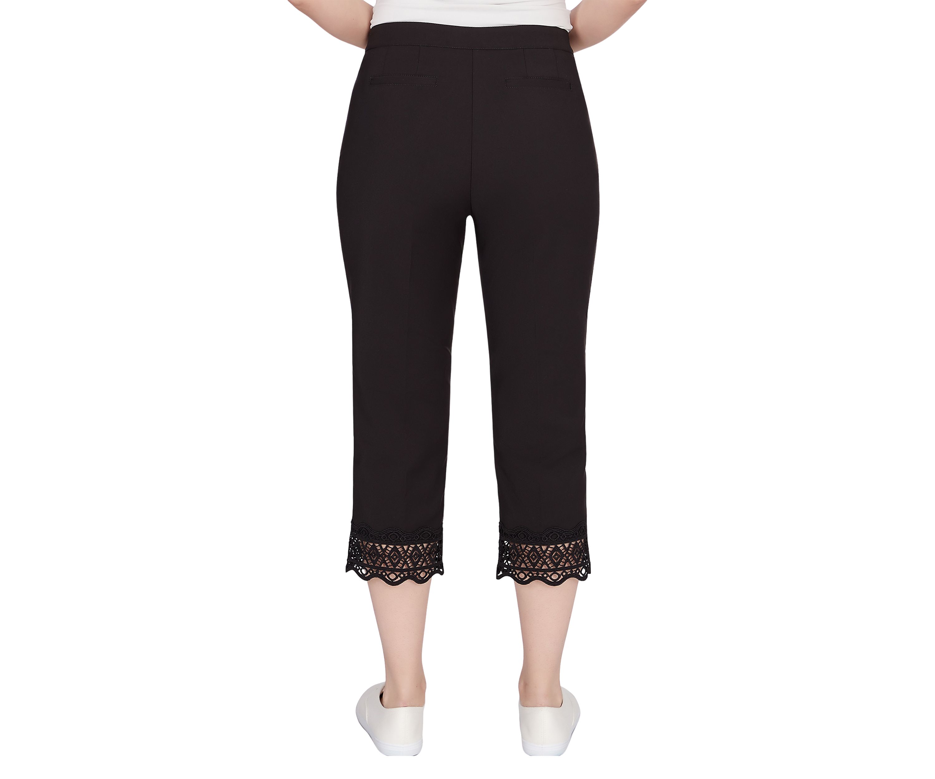 Stretch Lace Hem Capri Pants