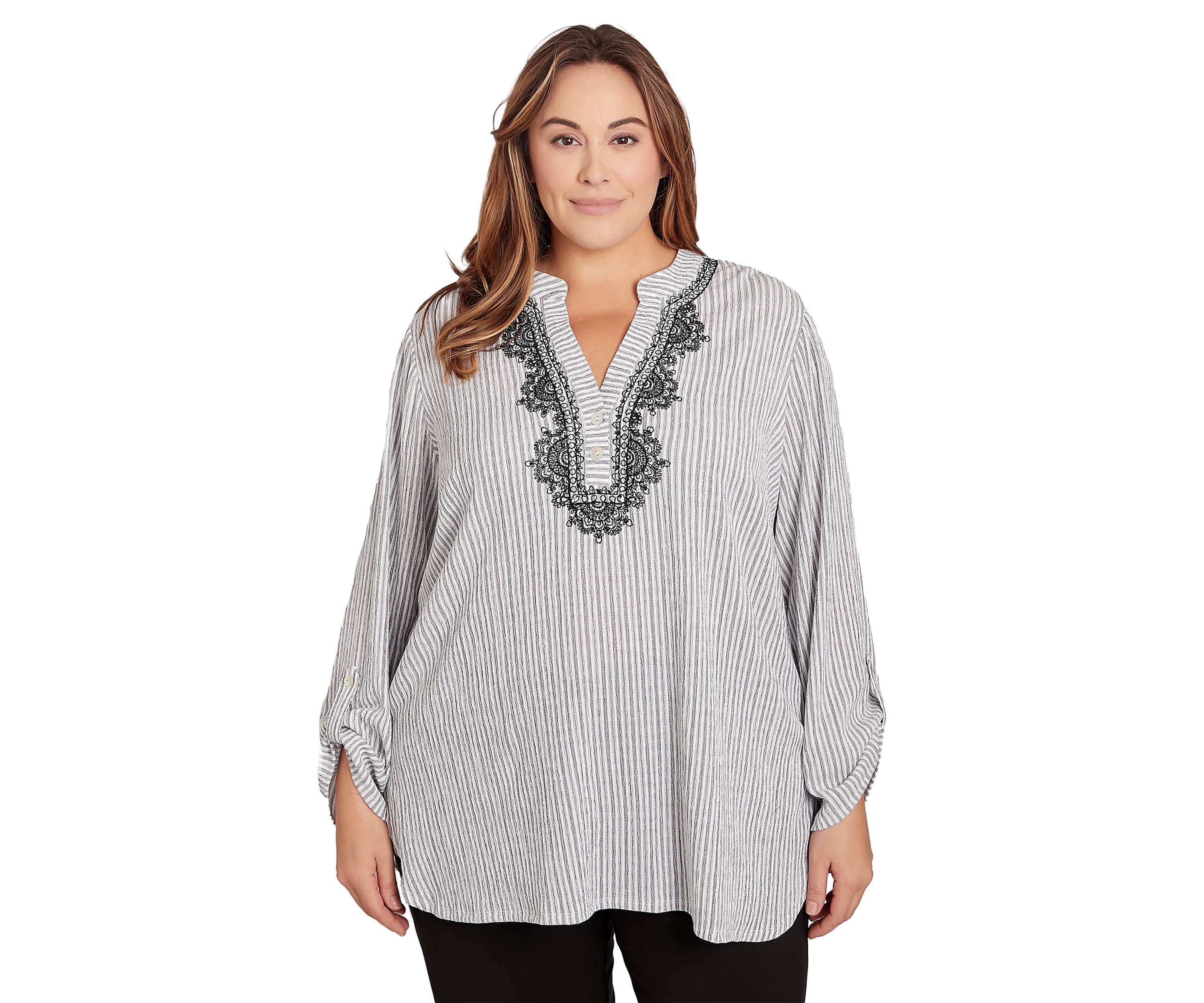 Plus Size Puckered Stripe Pattern Top