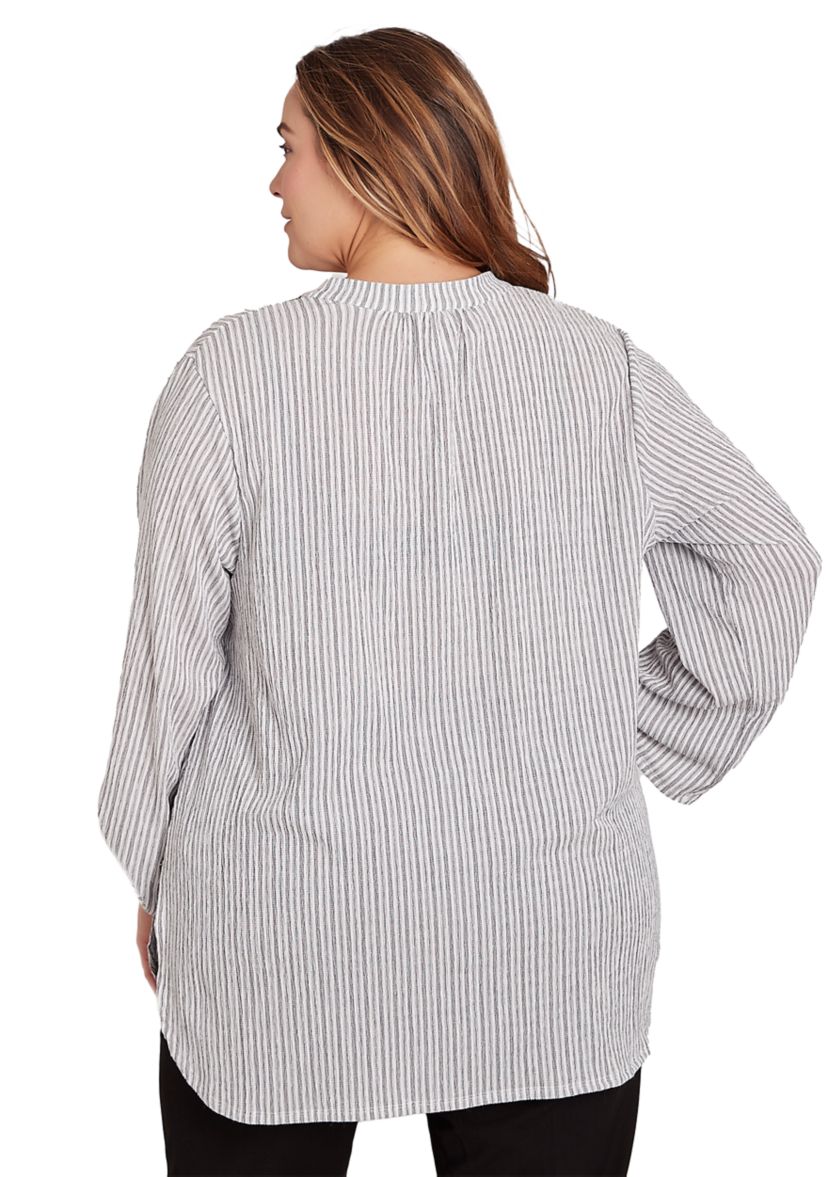 Plus Size Puckered Stripe Pattern Top