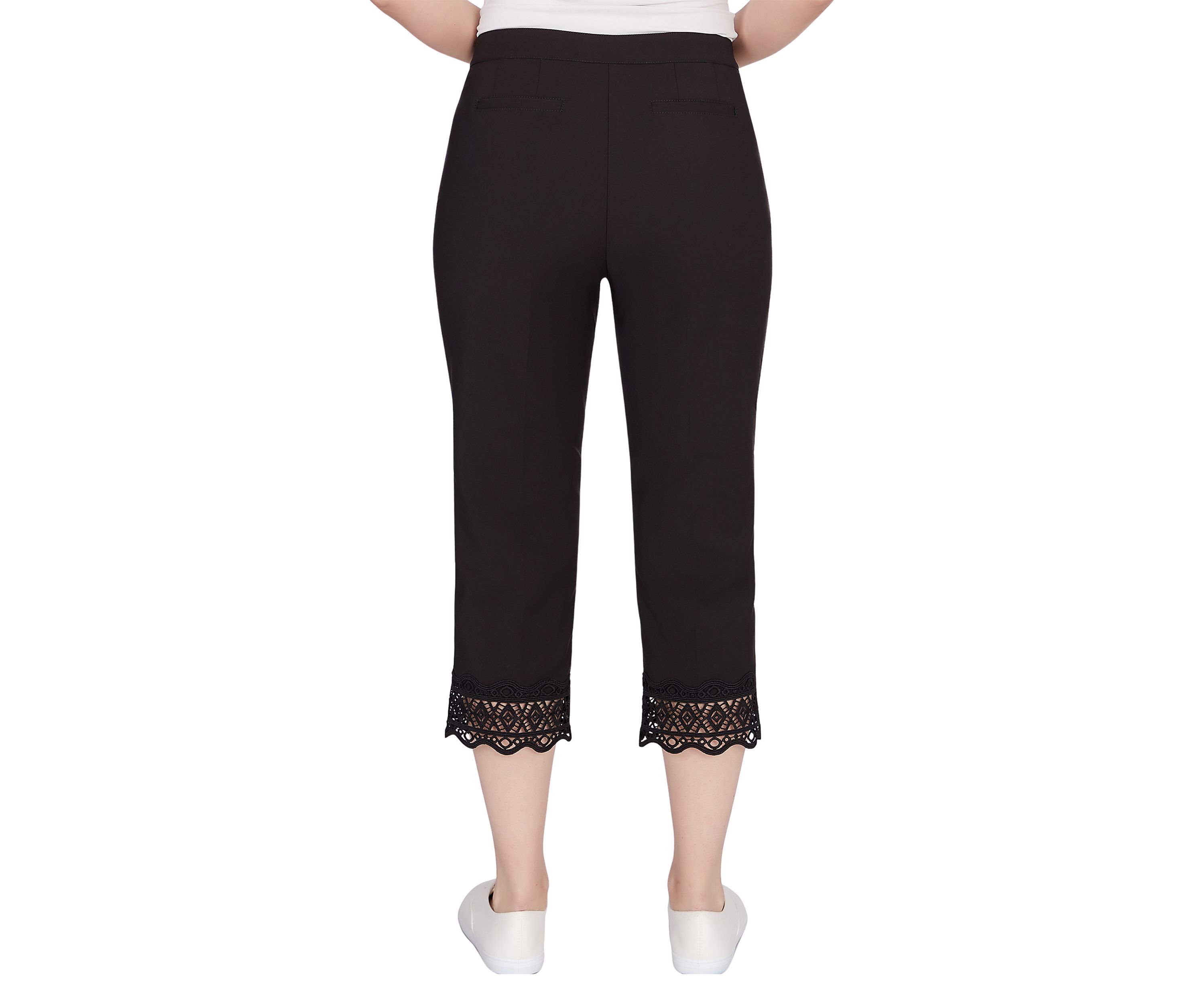 Petite Stretch Lace Hem Capri Pants