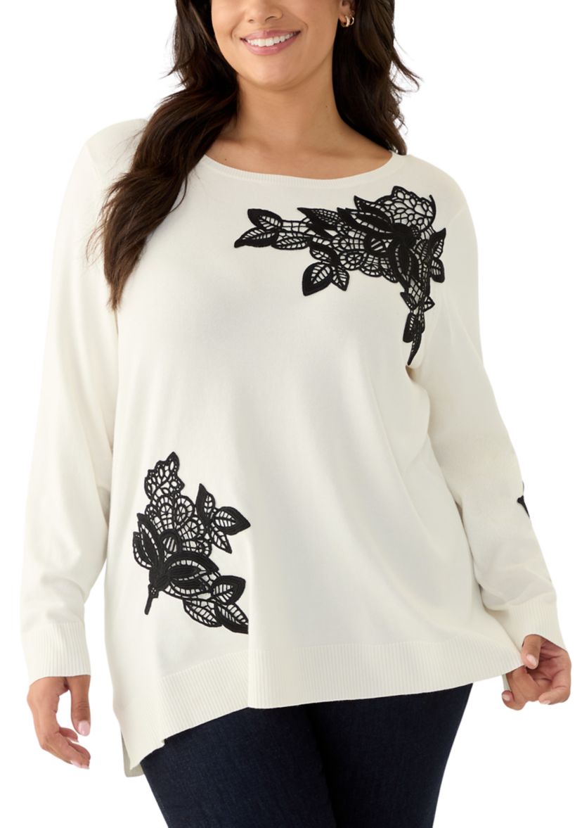 Plus Size Scoop Neck Fine Gauge Pull Over Sweater with Floral Lace Applique