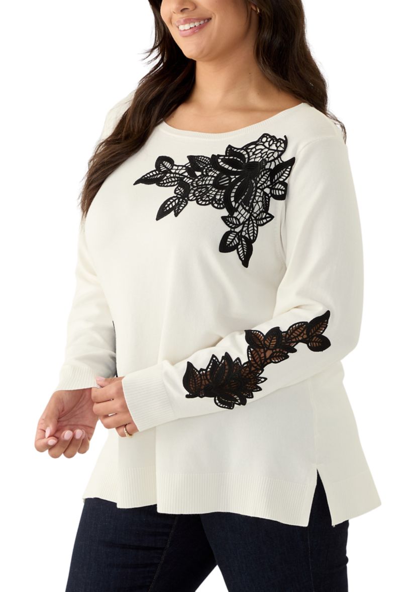 Plus Size Scoop Neck Fine Gauge Pull Over Sweater with Floral Lace Applique