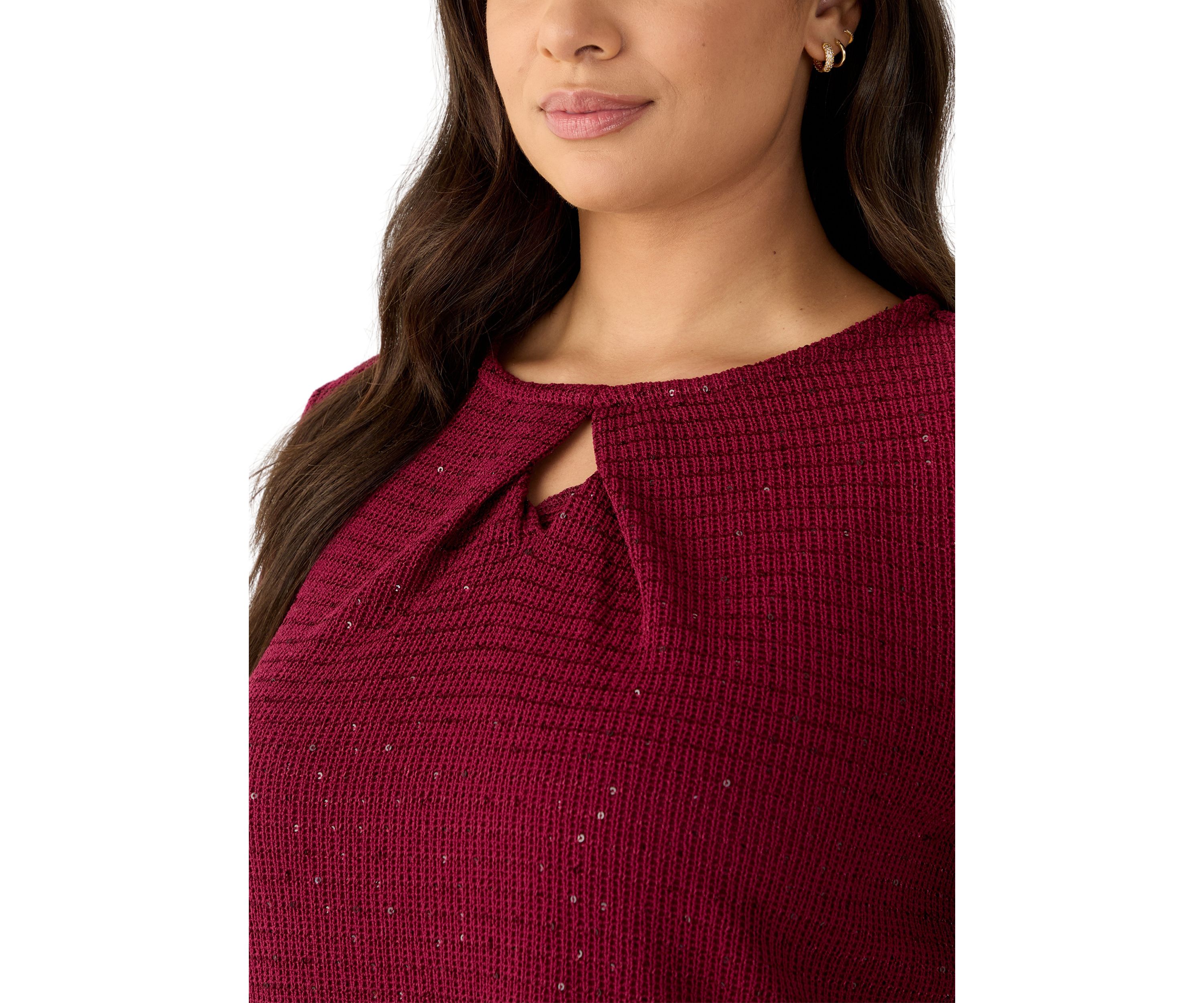 Scoop Neck With Diamond Detail Sequin Knit Top