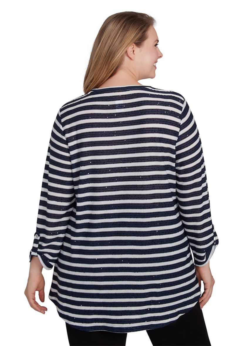 Plus Size Scoop Neck Sequin Stripe Knit Top With Spliced Stripe Inset Detail
