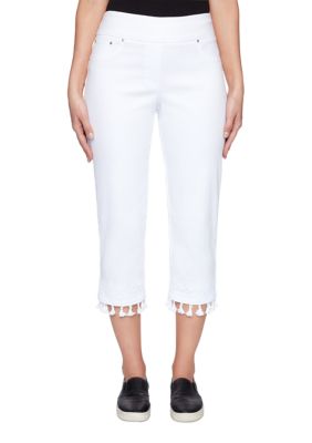 womens white stretch capris