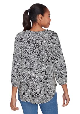 Women's Medallion Puff Print Knit Top