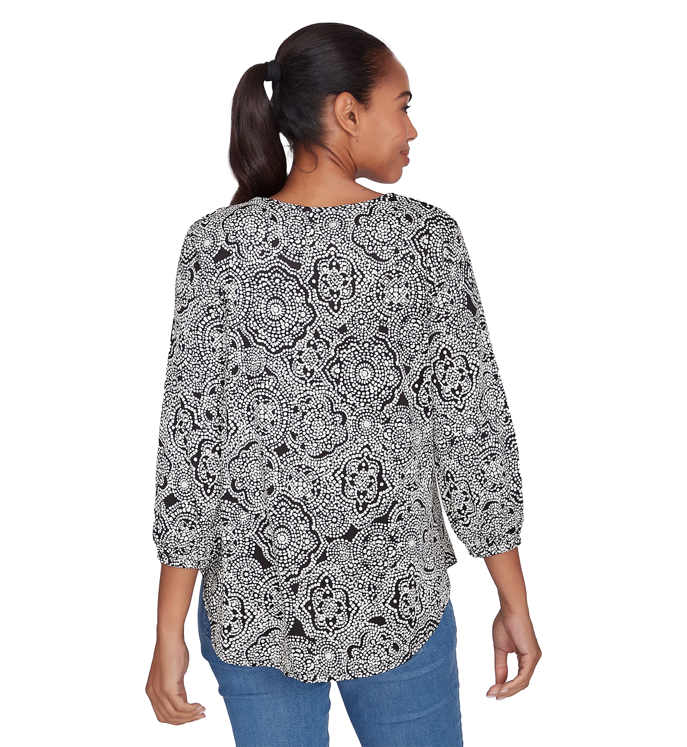 Womens Medallion Puff Print Knit Top