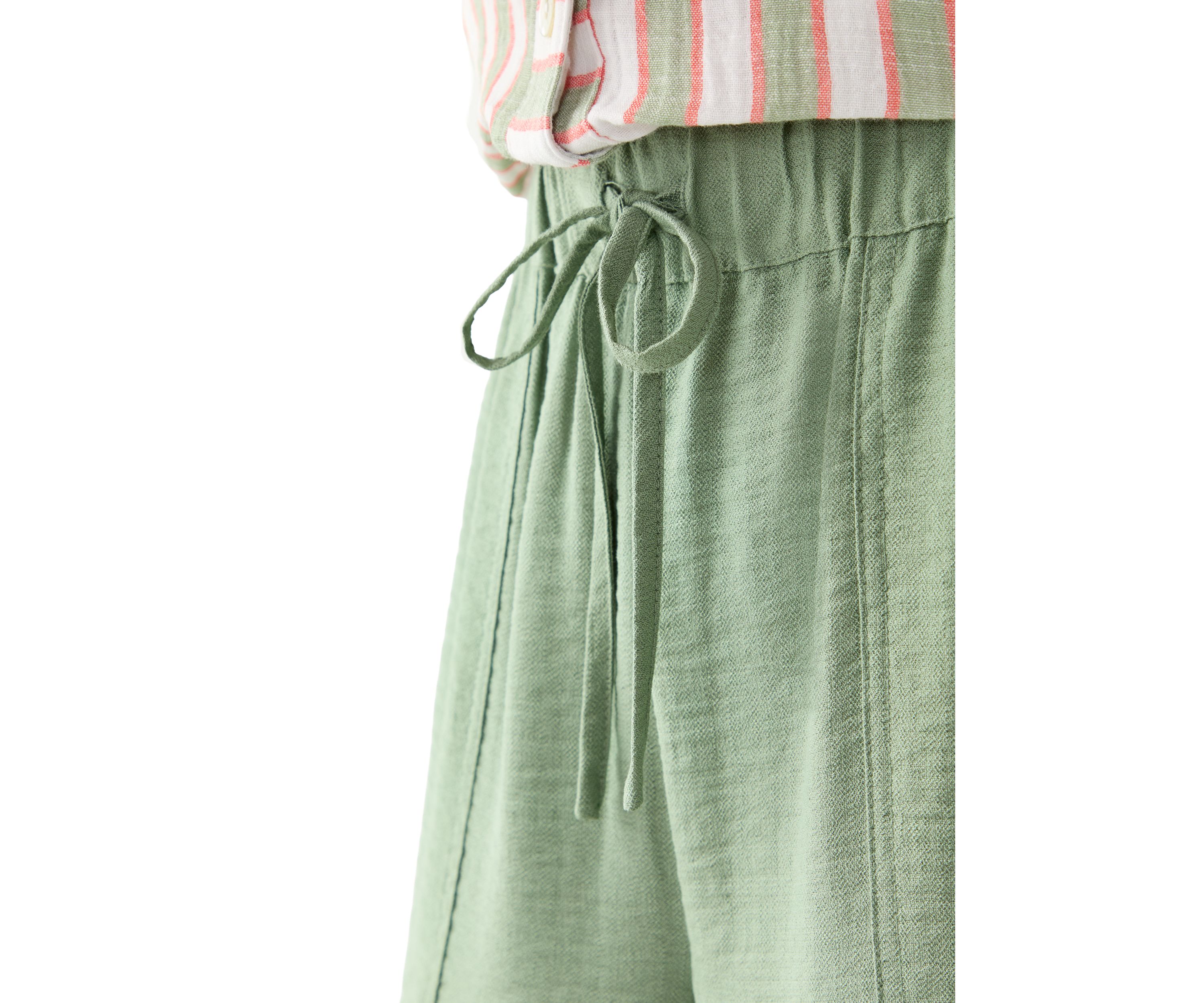 Petite Pull-On Wide-Leg Pants