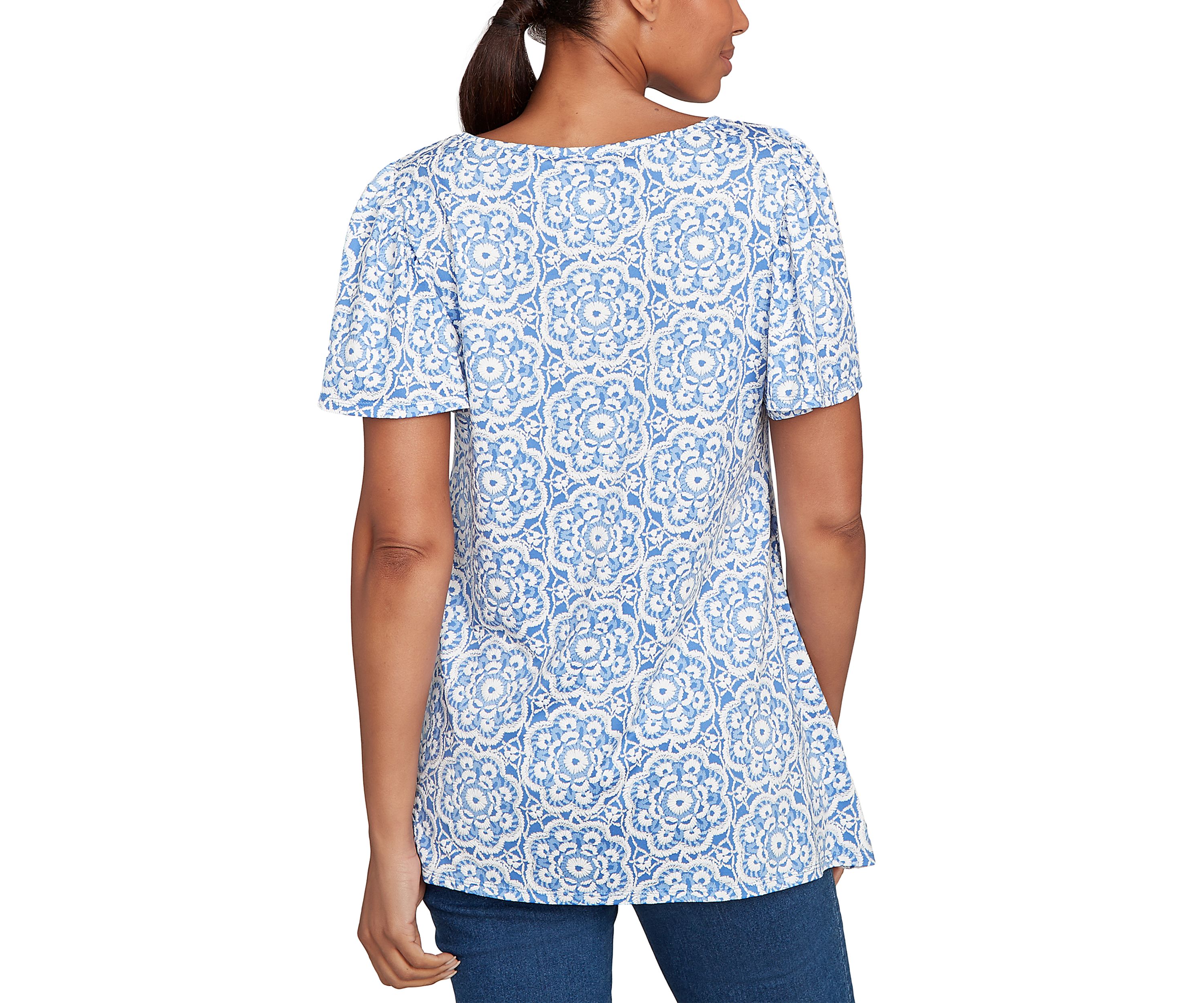 Womens Beaded Macrame Puff Print Top