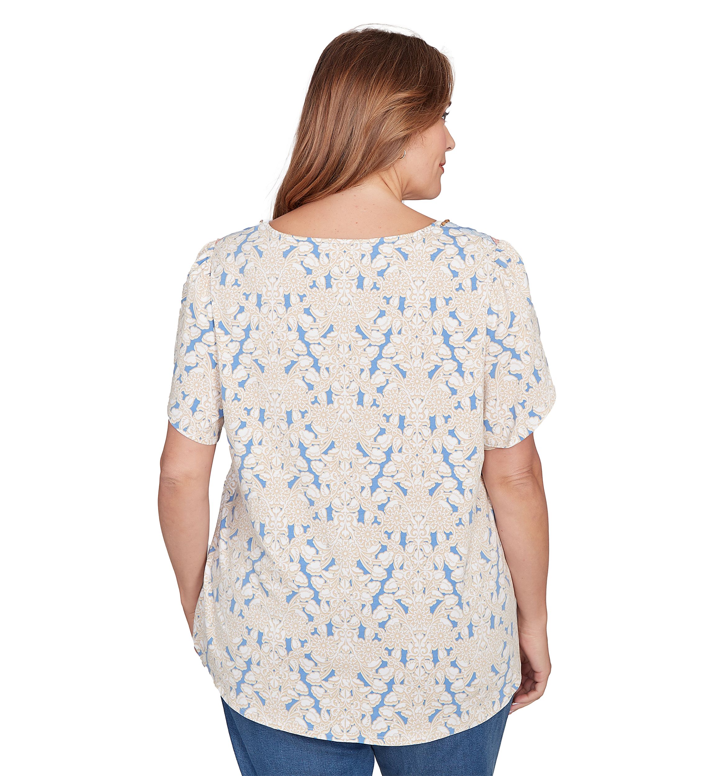 Plus Size Embellished Scallop Printed T-Shirt