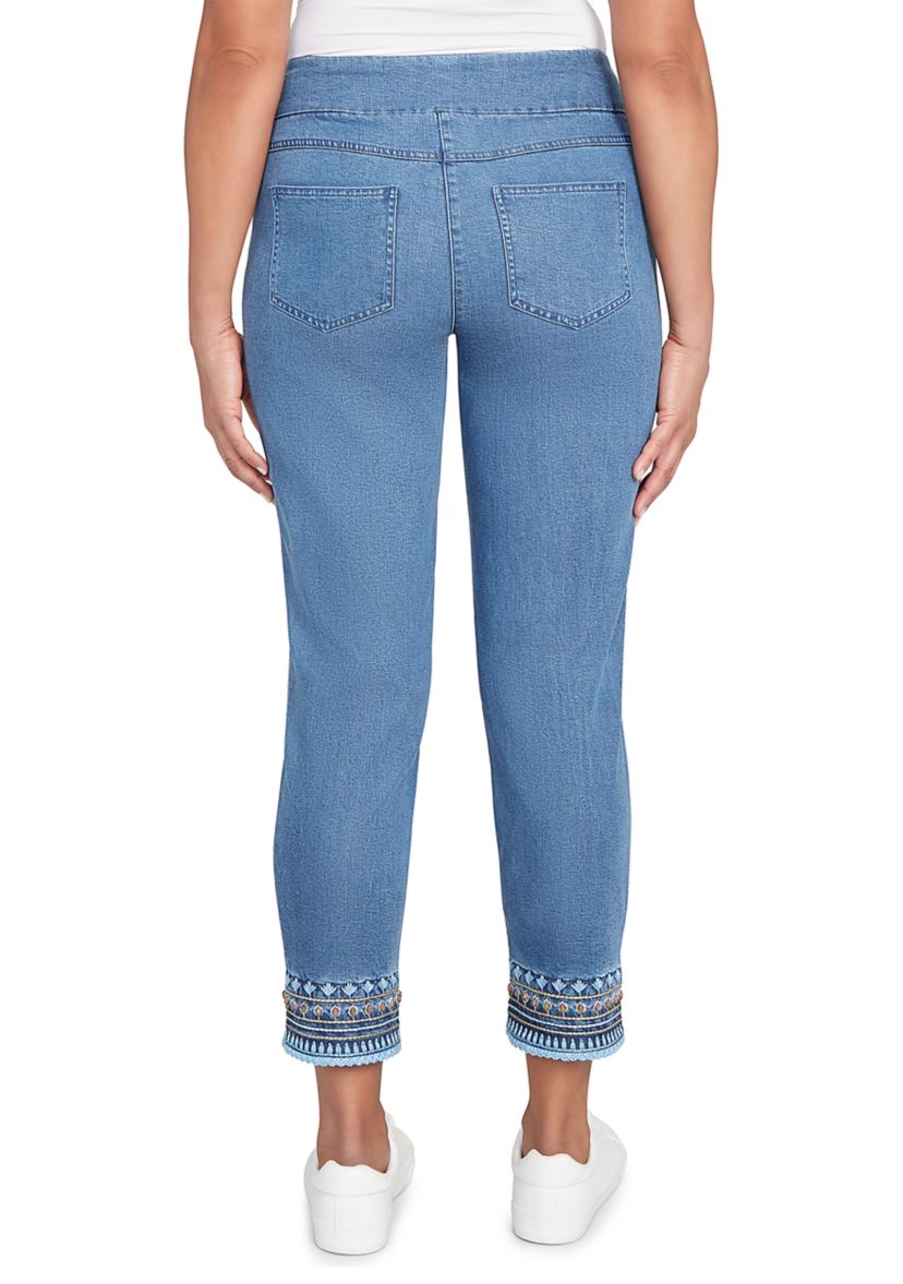 Petite Soft Beaded Embroidery Jeans
