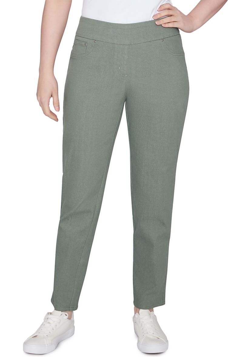Petite Extra Stretch Colored Jeans