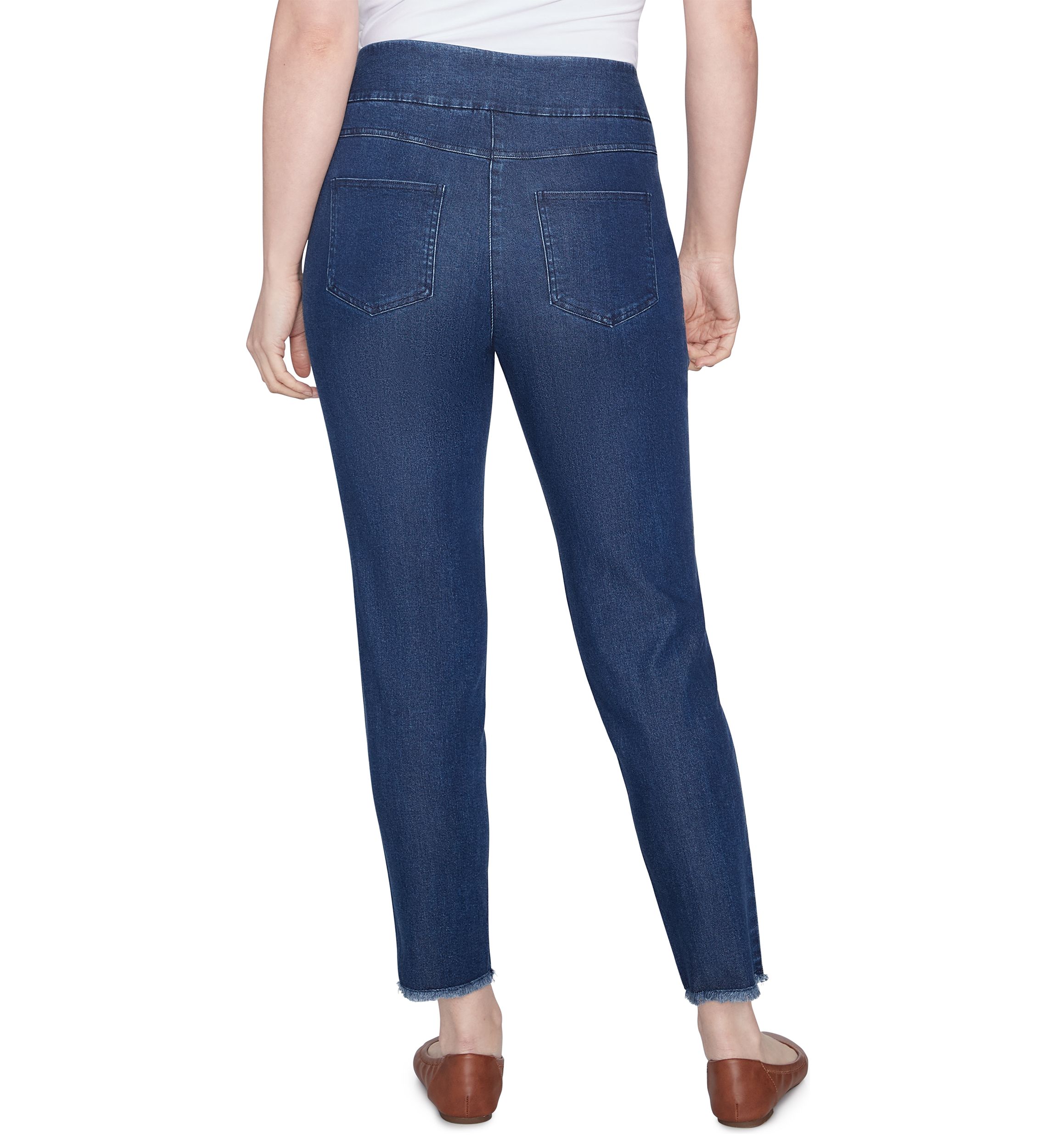 Petite Super Soft Stretch Ankle Jeans